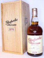 Glenfarclas Glenfarclas 30 Years Old 1976 2007  Cask 3111 - The Family Casks 49.4%