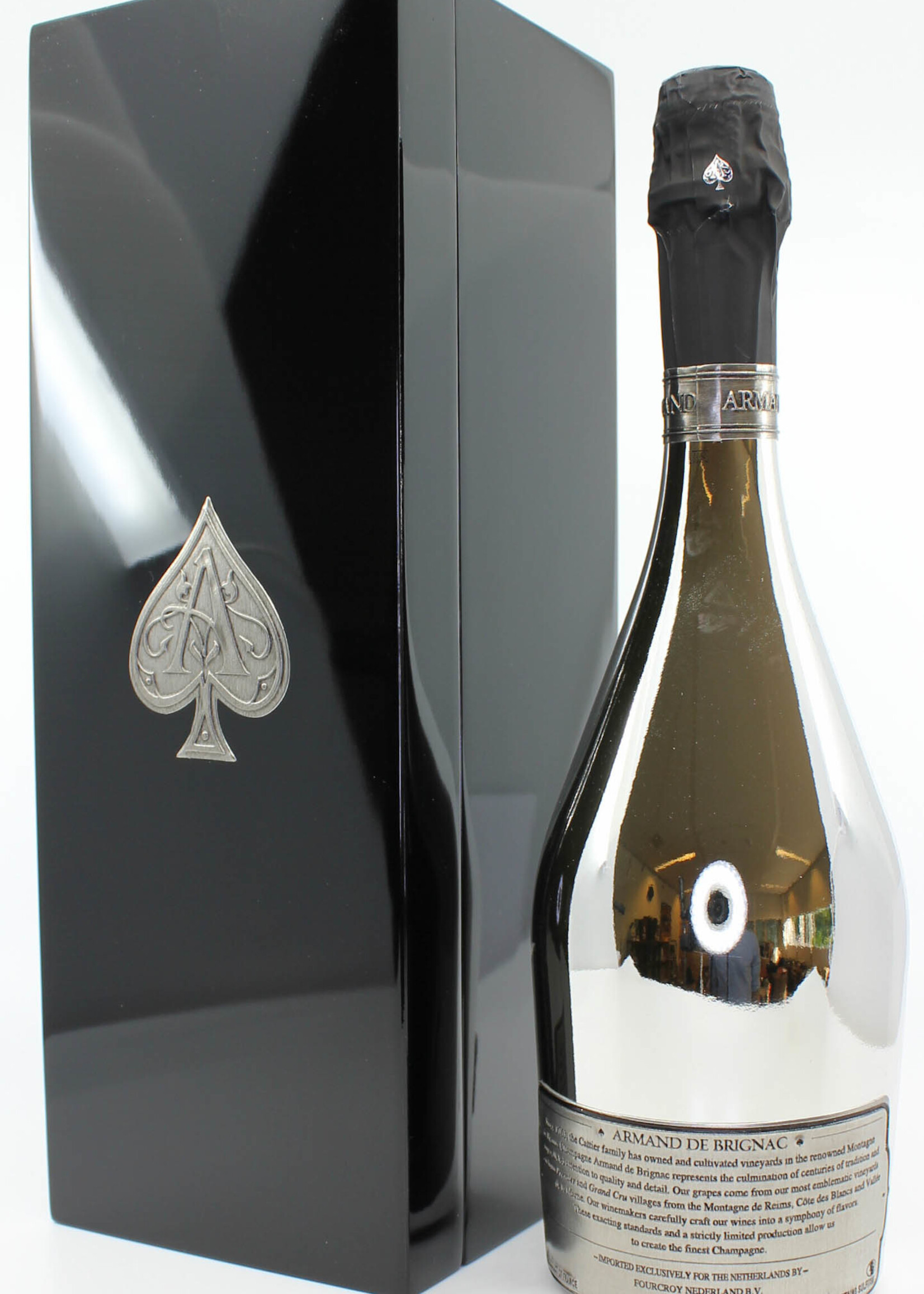 Armand de Brignac Armand de Brignac Blanc de Blancs Champagne Brut 12.5% - in luxury case (750 ml)
