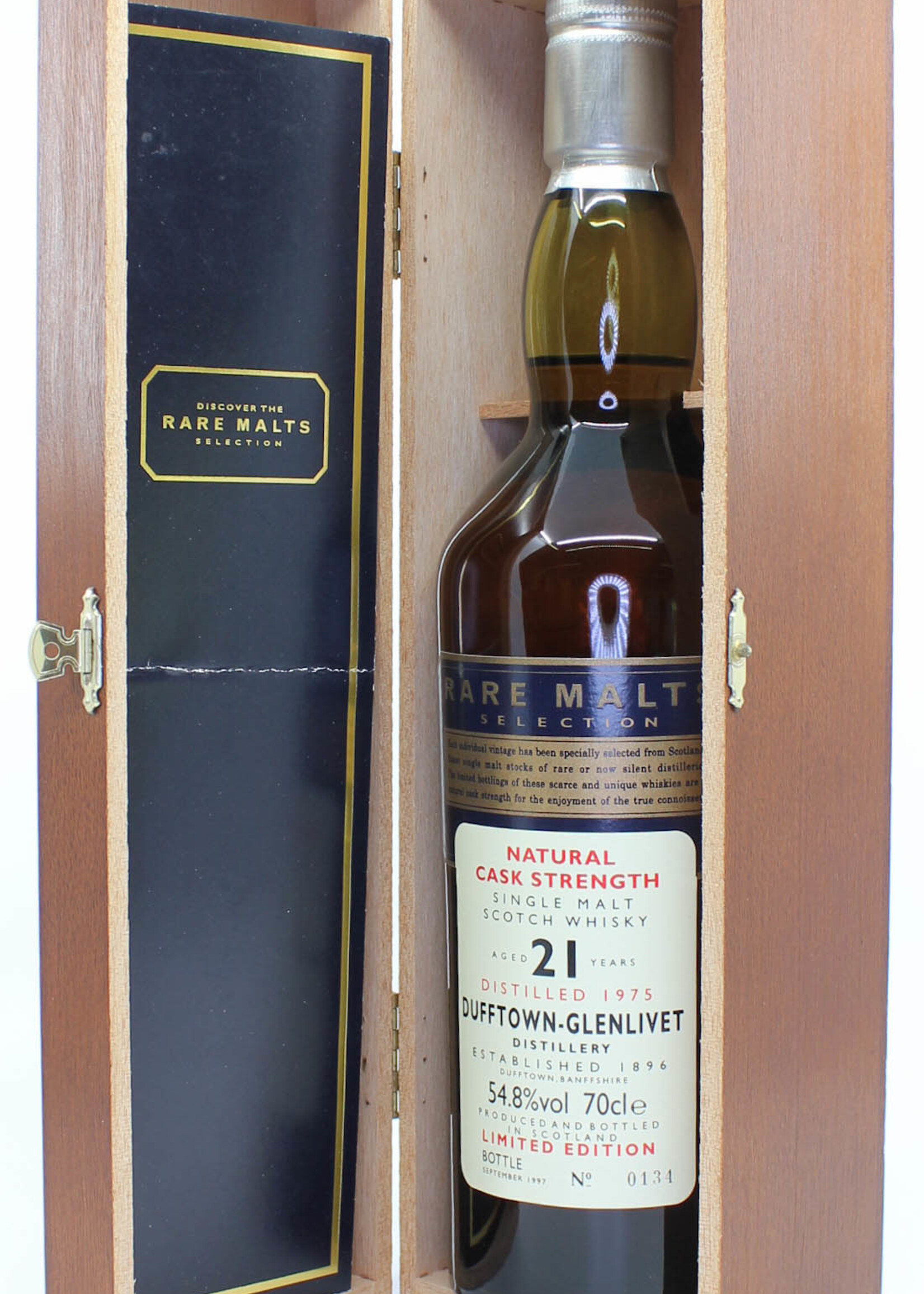 Dufftown Dufftown-Glenlivet 21 Years Old 1975 1997 Rare Malts Selection 54.8% (in wooden box)