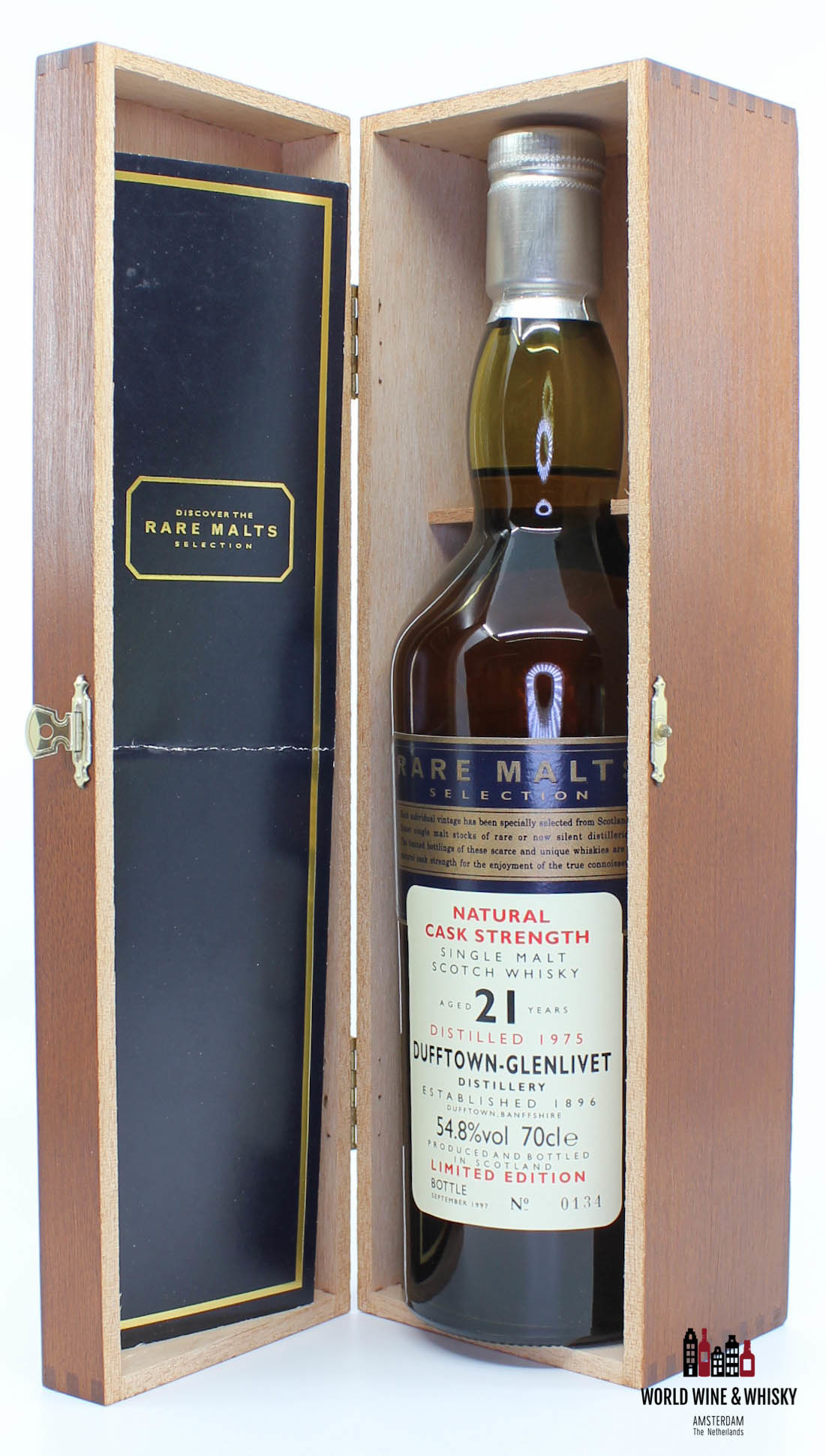 Dufftown Dufftown-Glenlivet 21 Years Old 1975 1997 Rare Malts Selection 54.8% (in wooden box)