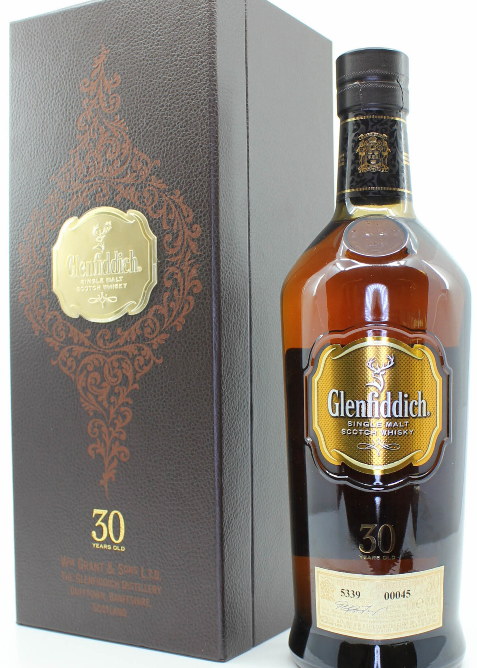 Glenfiddich Glenfiddich 30 Years Old - Cask Selection 00045 43% (in luxury case)