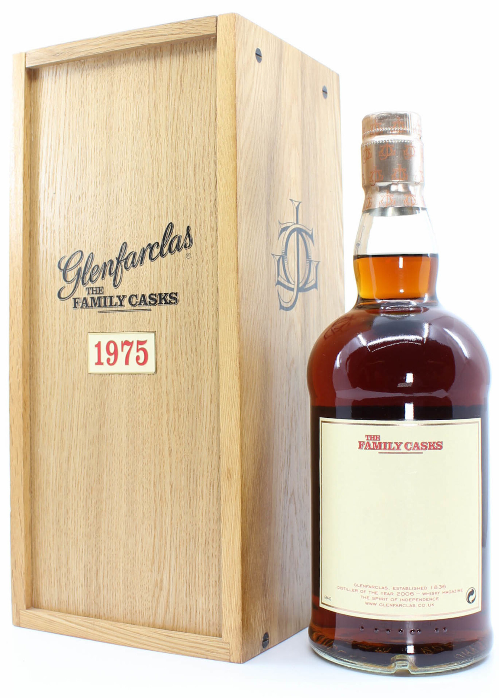 Glenfarclas Glenfarclas 31 Years Old 1975 2007  Cask 5038 - The Family Casks 51.4%