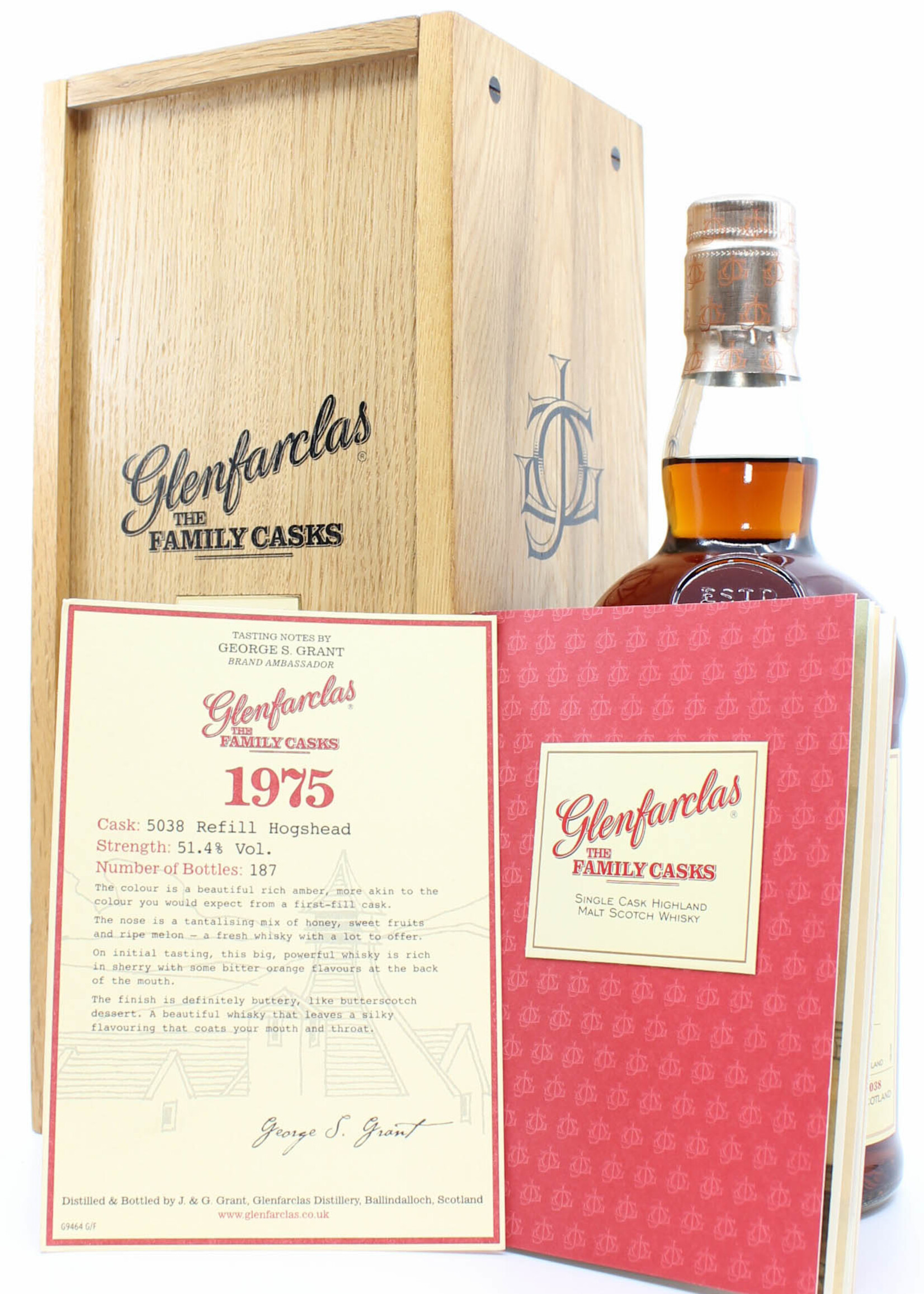 Glenfarclas Glenfarclas 31 Years Old 1975 2007  Cask 5038 - The Family Casks 51.4%