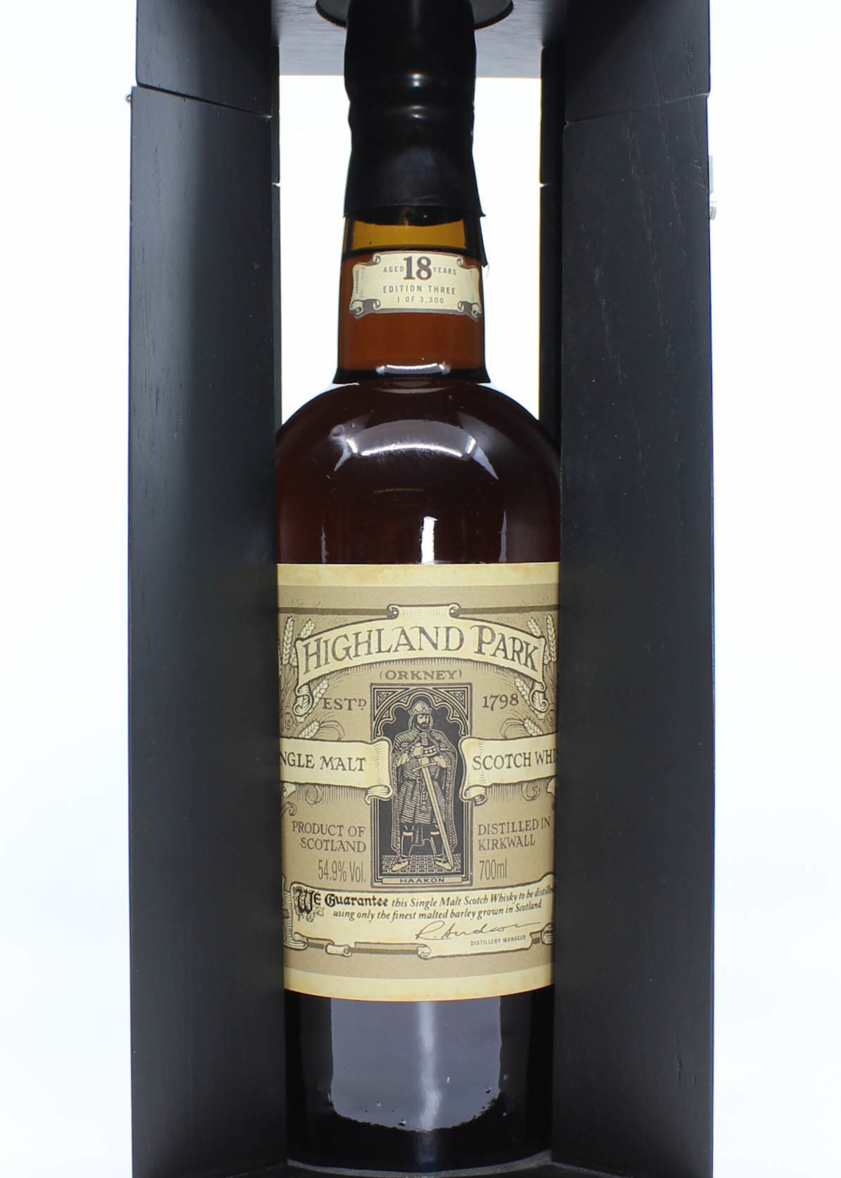 Highland Park Highland Park 18 Years Old Earl Haakon 1993 2011 Inga Saga Trilogy - Edition Three 54.9%