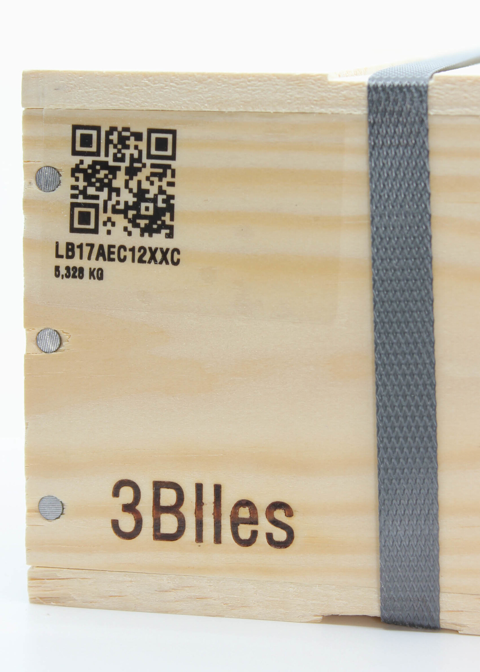 Pavillon Rouge du Chateau Margaux Pavillon Rouge du Chateau Margaux 2017 (in 3-bottles OWC)