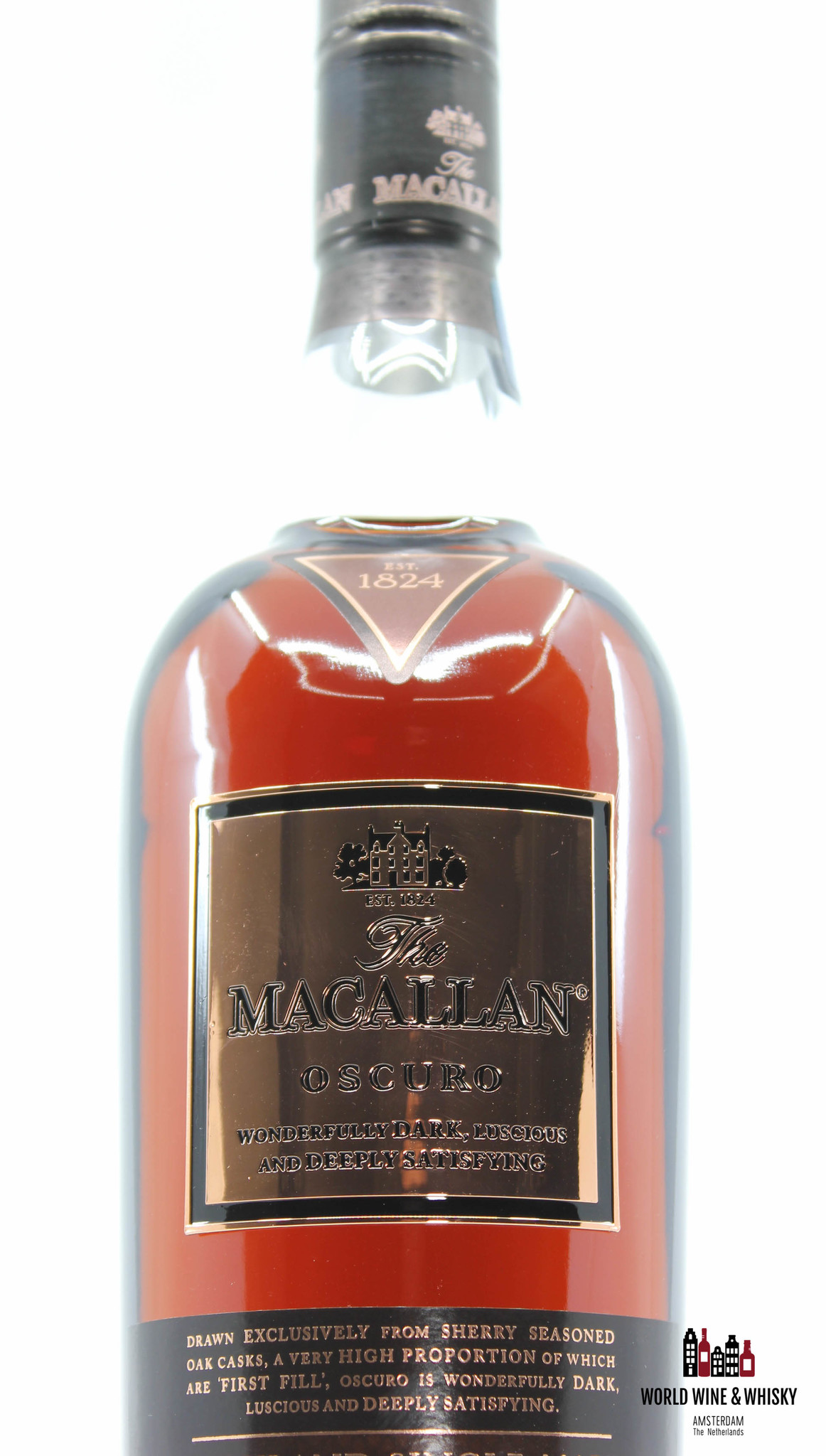 Macallan Macallan Oscuro - Lalique Rearing Kazak Horse - Travel Retail Exclusive 46.5% (one of 300 sets)