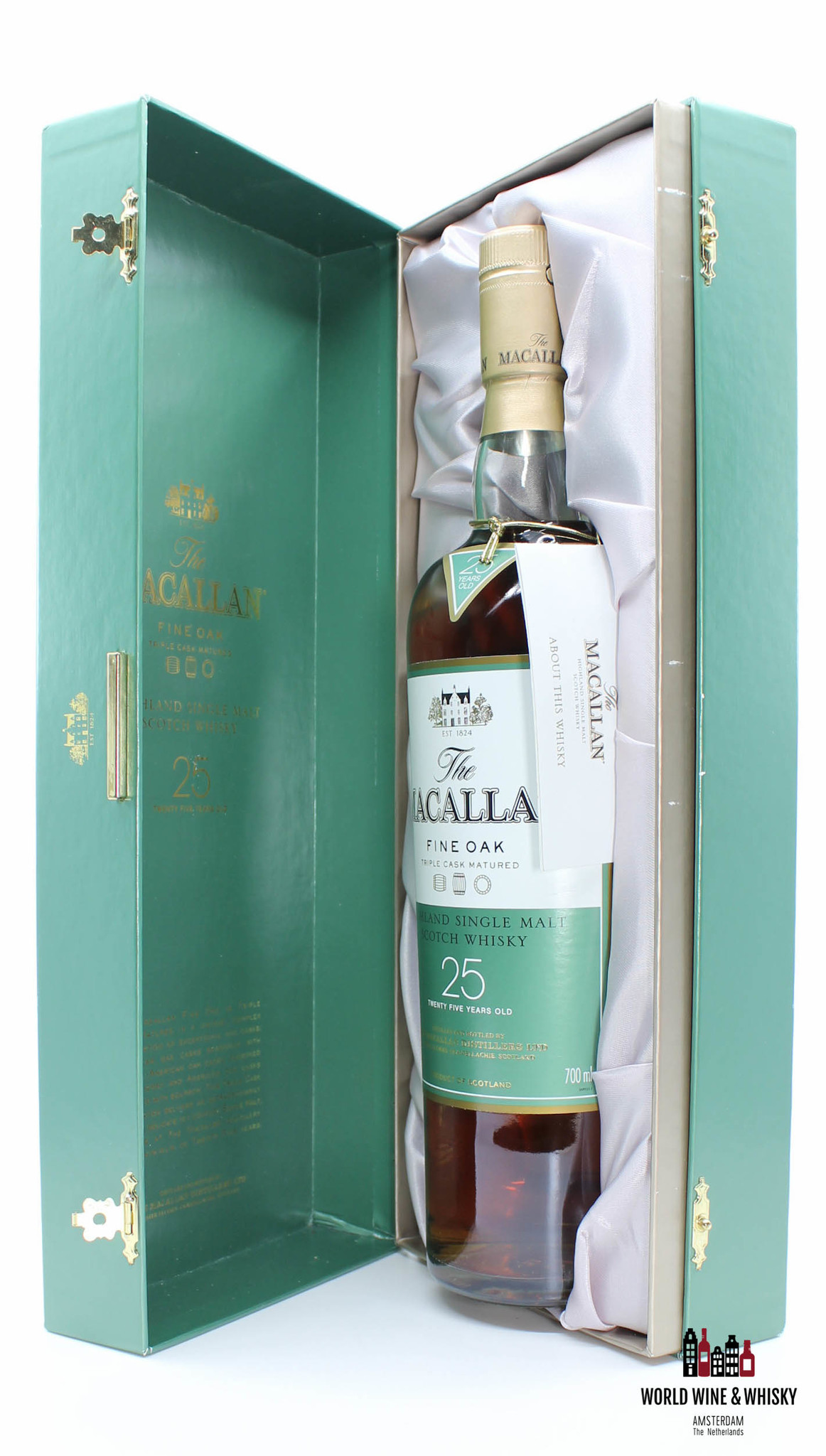 Macallan Macallan 25 Years Old - Fine Oak - Triple Cask Matured 43% (in luxury case)