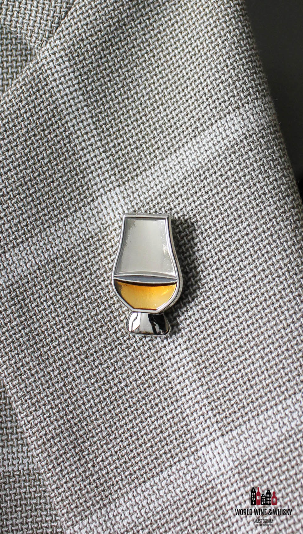 Whisky glass Traditional luxury whisky glass badge accessory