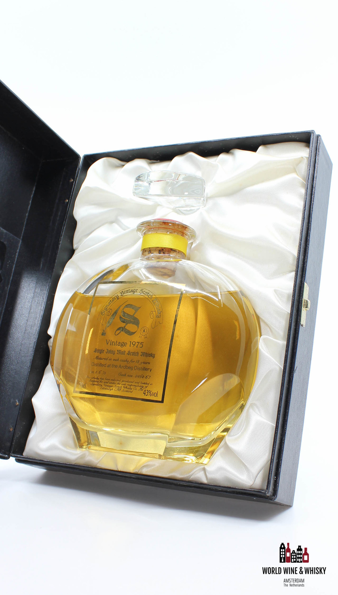 Ardbeg Ardbeg 18 Years Old 1975 1993 Decanter Collection - Signatory Vintage - Cask 2464-67 43%