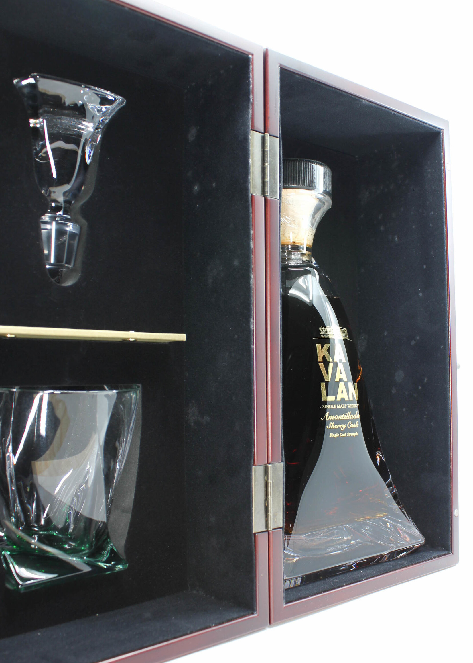 Kavalan Kavalan 2010 2016 Amontillado Sherry Cask - Decanter set - Limited Edition 2016_0107 56.3% (1 of 390)