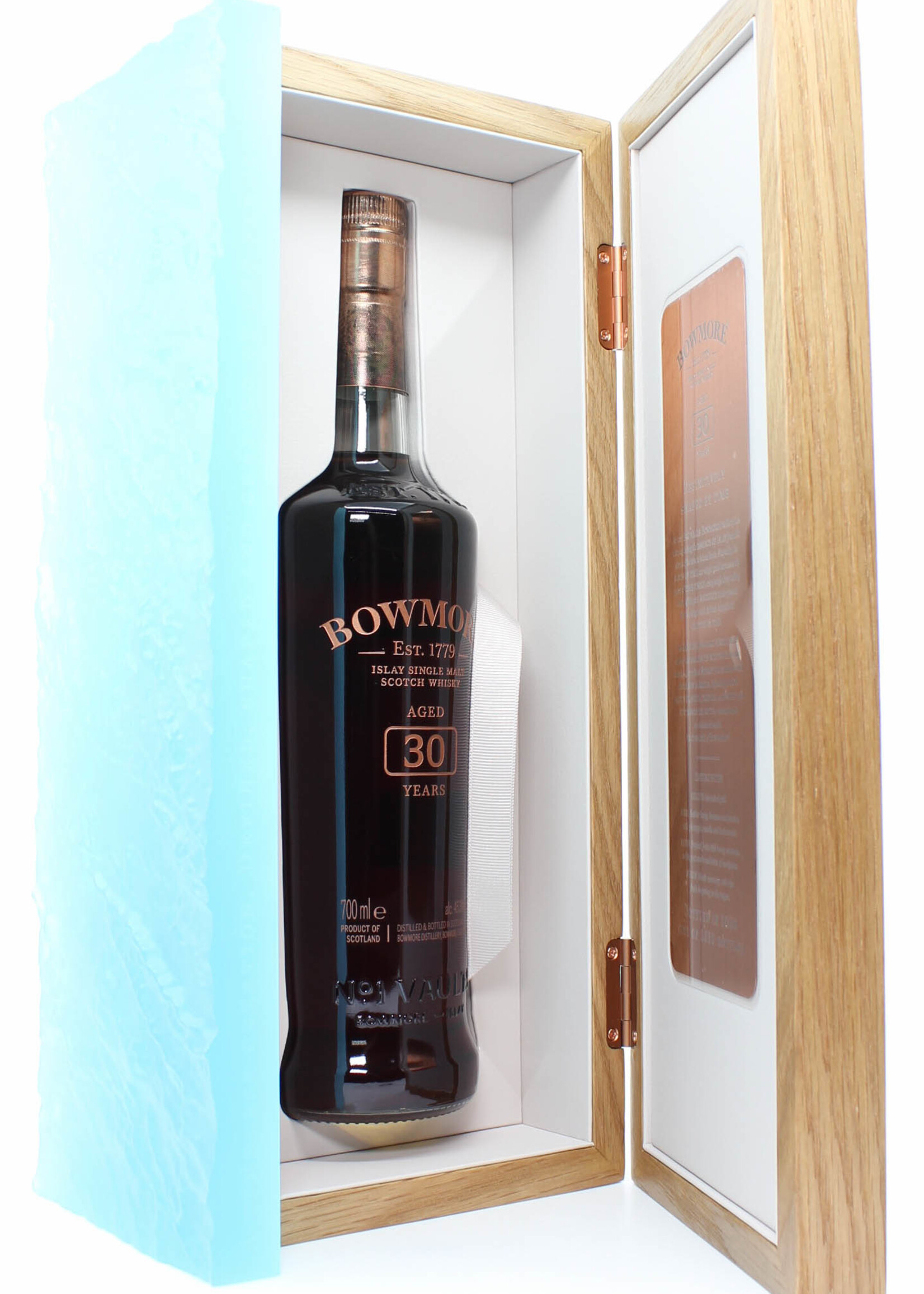 Bowmore Bowmore 30 Years Old 1989 2020 45.3% (1 of 2580) - Full Set