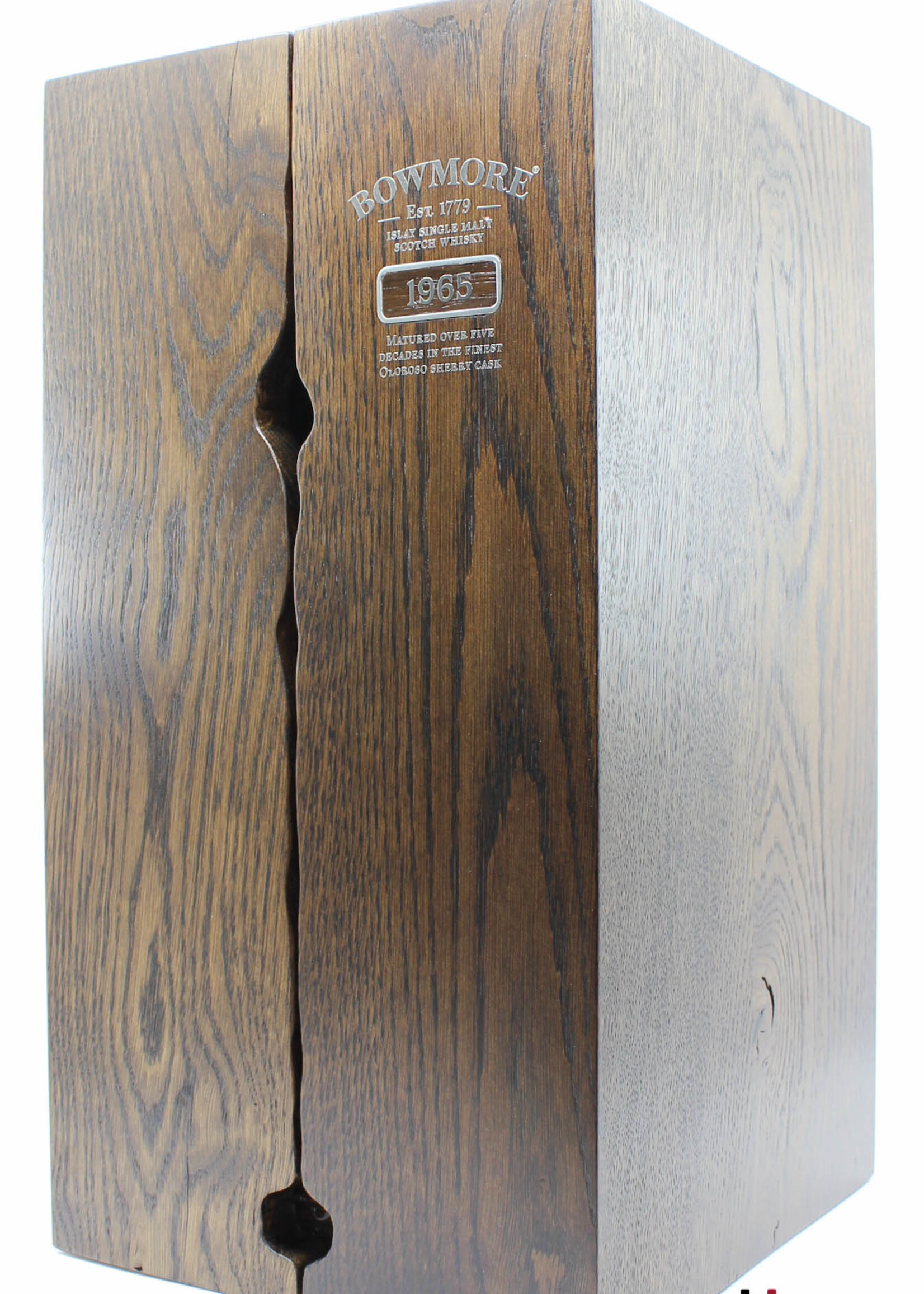 Bowmore Bowmore 52 Years Old 1965 2018 42% (1 of 232) - Full Set