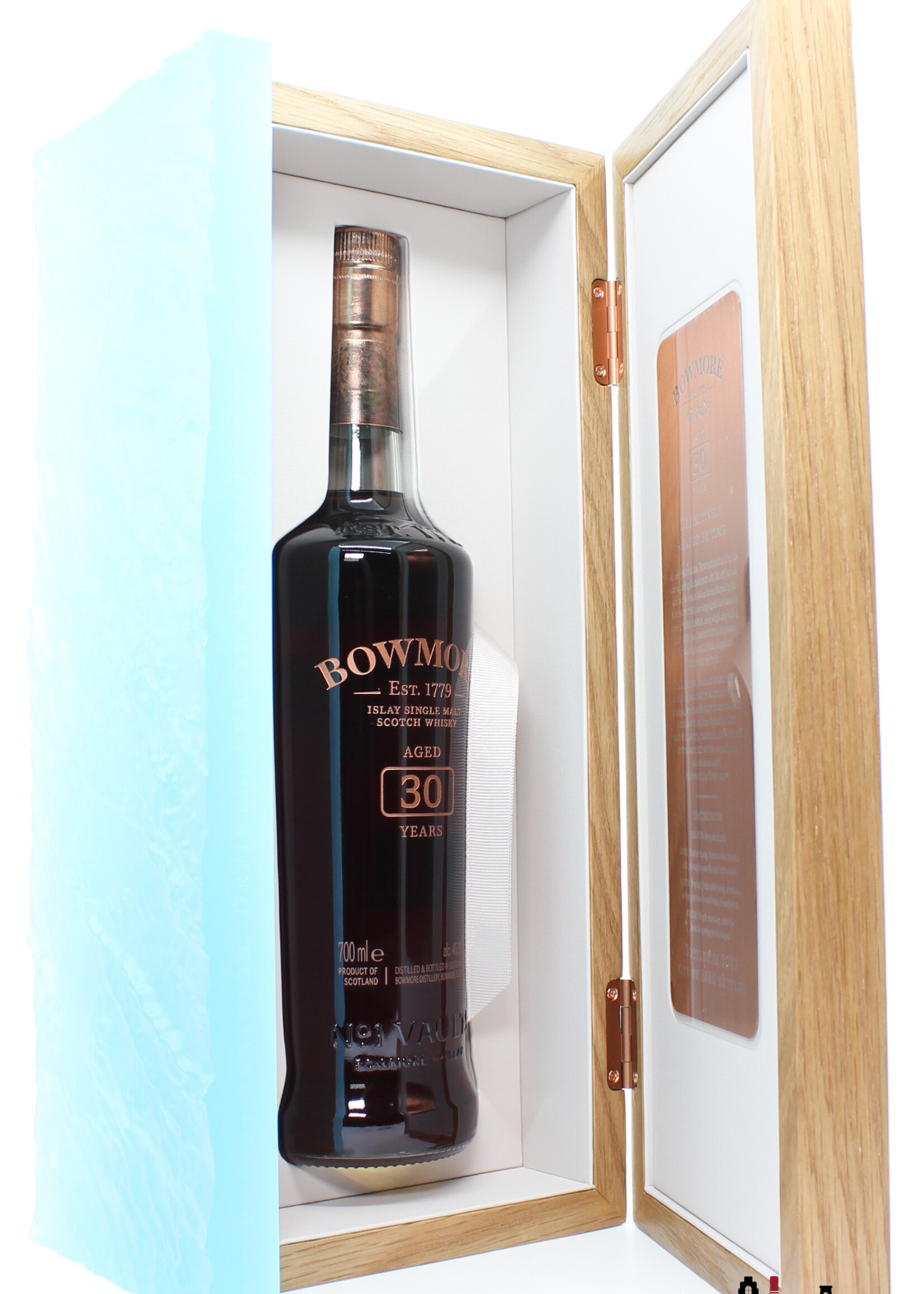 Bowmore Bowmore 30 Years Old 1989 2020 45.3% (1 of 2580) - Full Set