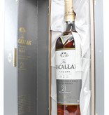 Macallan Macallan 21 Years Old - Fine Oak Triple Cask Matured 43% (in luxury case)