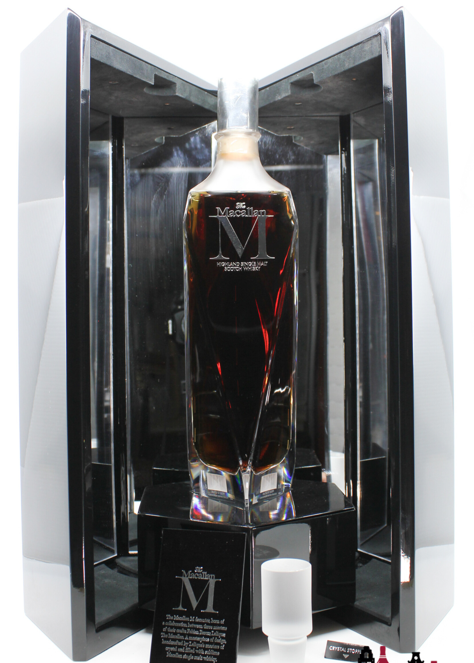 The Macallan Macallan M Decanter 2015 - MMXV - Lalique Crystal France 44% - full set (1 of 2746)