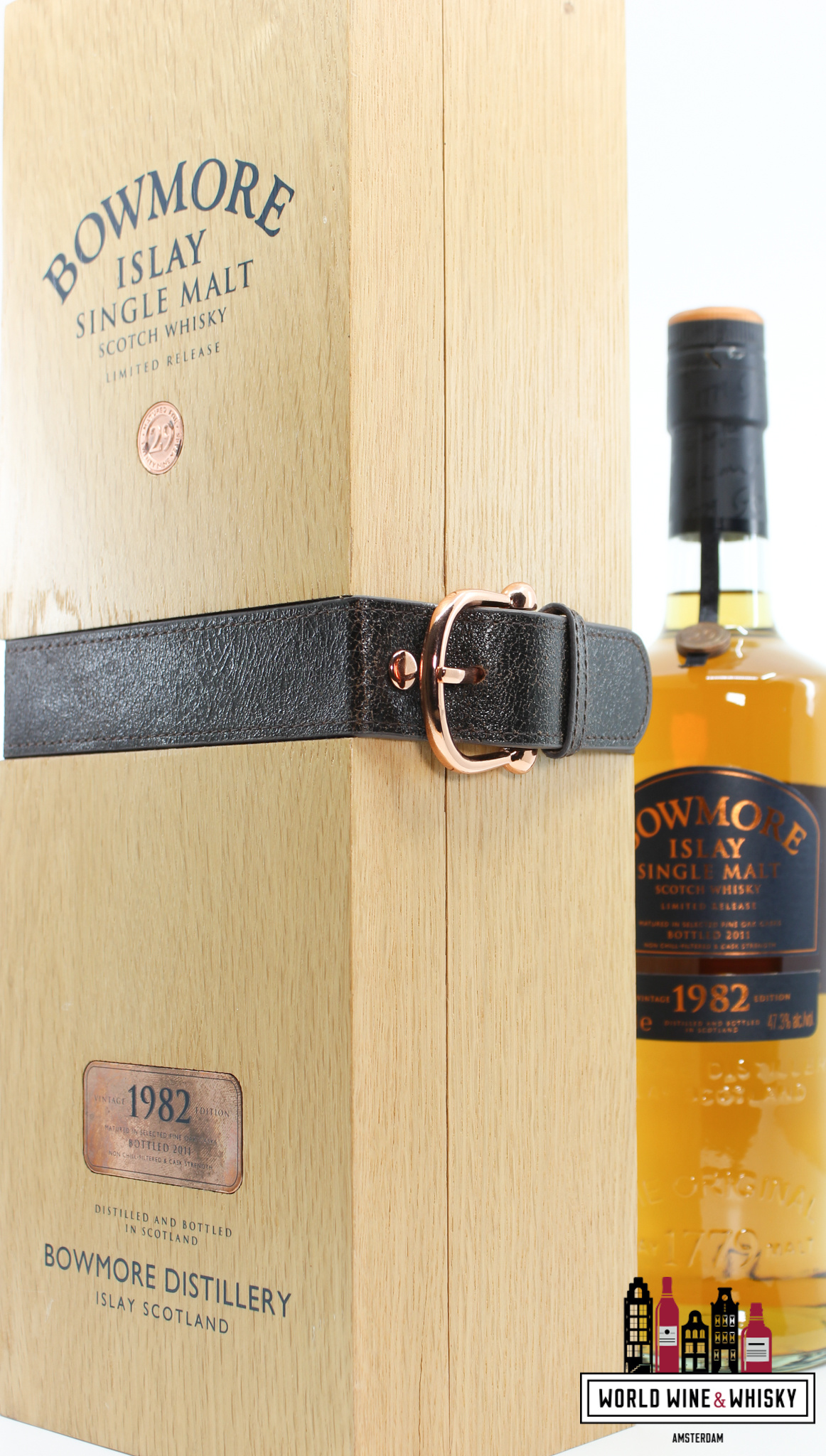 Bowmore Bowmore 29 Years Old 1982 2011 - Vintage Release - No.1 Vaults 47.3% (1 of 501)