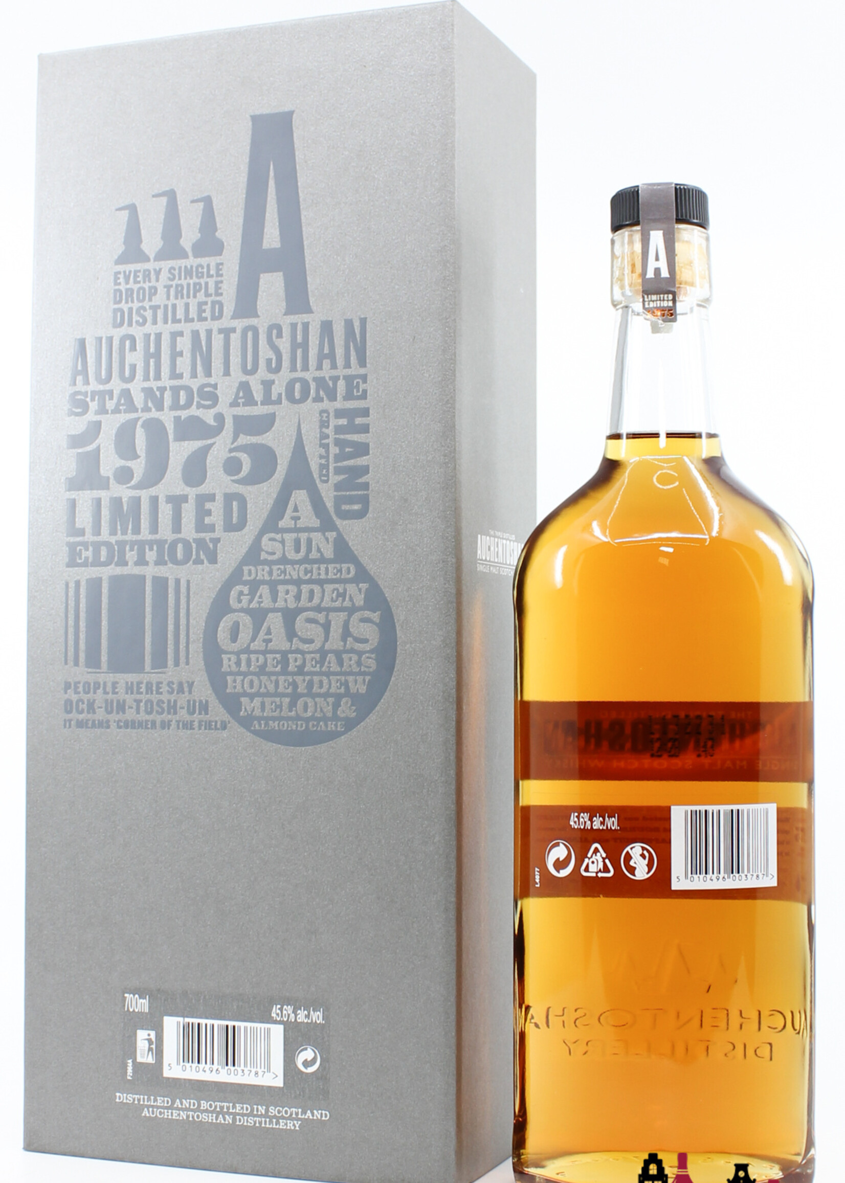 Auchentoshan Auchentoshan 38 Years Old 1975 2013 - Limited Edition - Travel Retail Exclusive 45.6% (1 of 500)