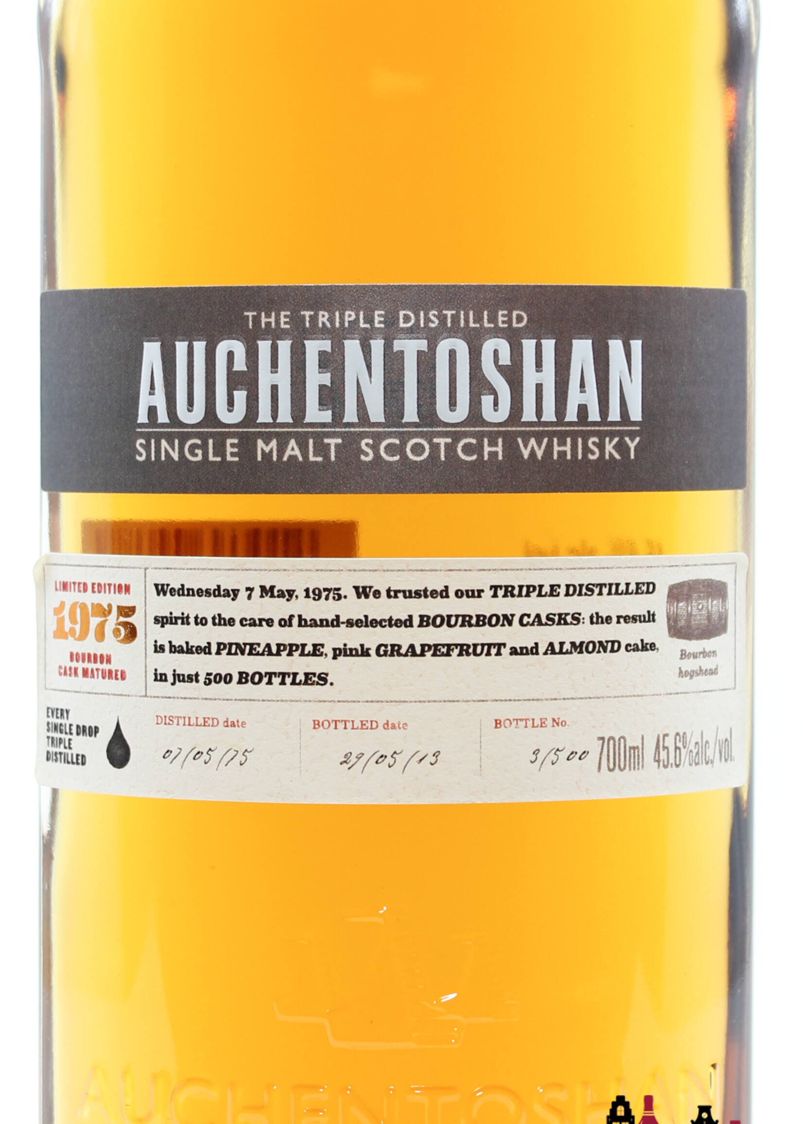 Auchentoshan Auchentoshan 38 Years Old 1975 2013 - Limited Edition - Travel Retail Exclusive 45.6% (1 of 500)