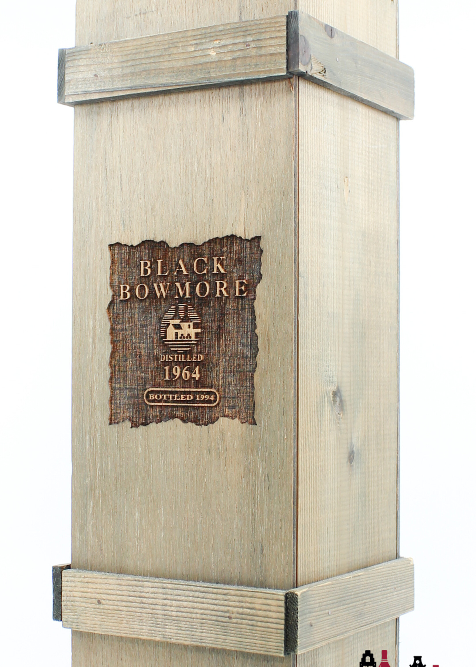 Bowmore Bowmore Black 30 Years Old 1964 1994 - 2nd Release - Limited Edition 50% (1 of 2000)