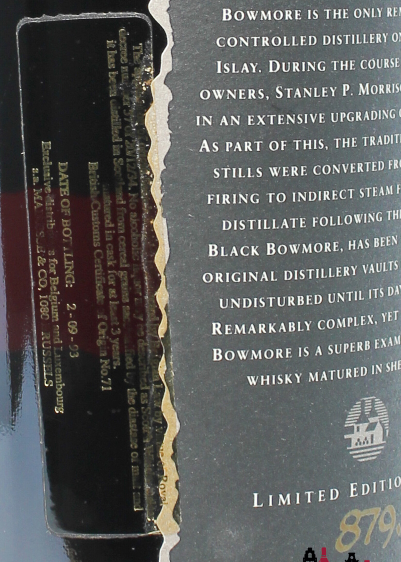 Bowmore Bowmore Black 30 Years Old 1964 1994 - 2nd Release - Limited Edition 50% (1 of 2000)