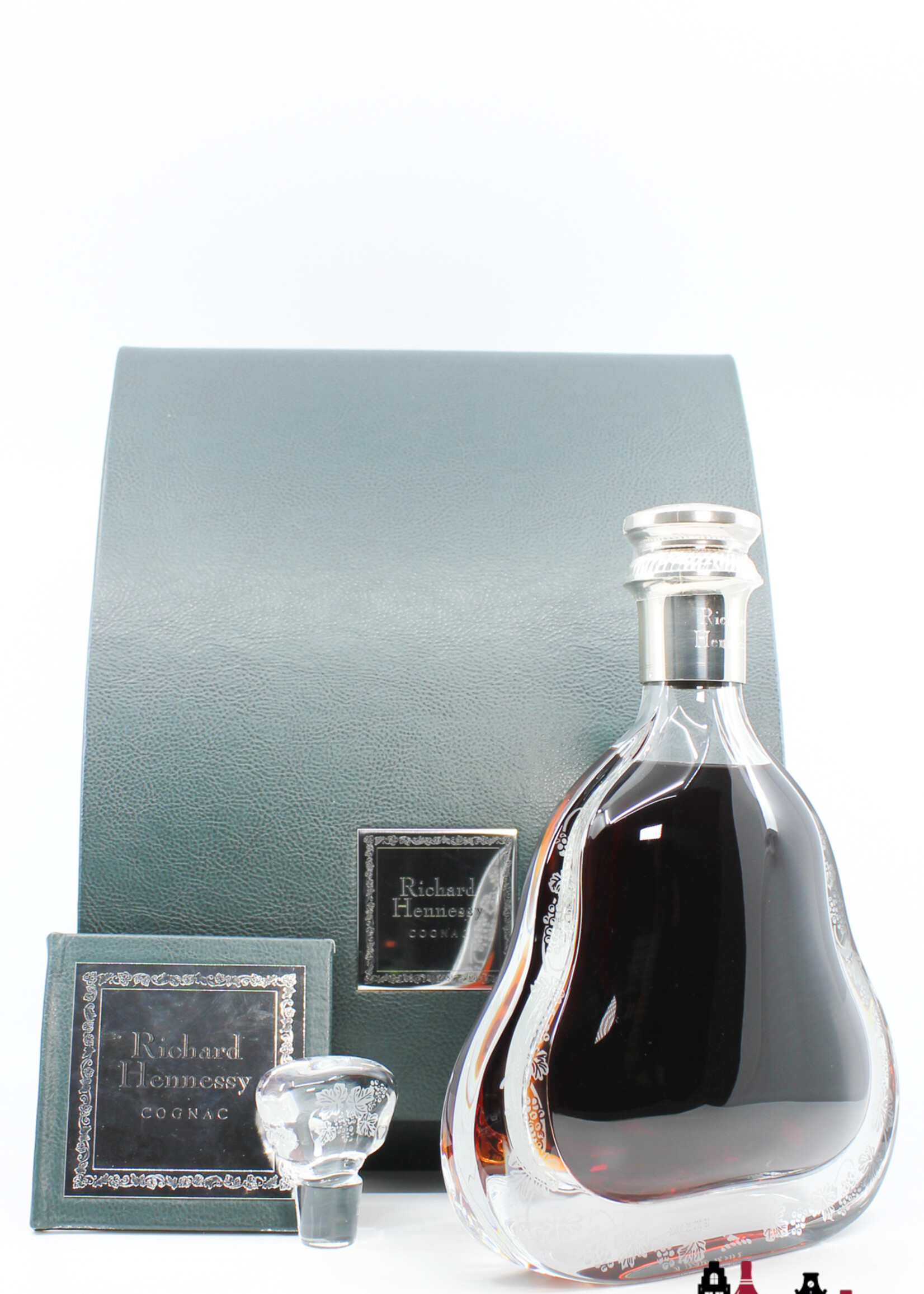Hennessy Richard Hennessy Cognac Baccarat Decanter - Duty Free Edition - in the luxury green leather case (full set)