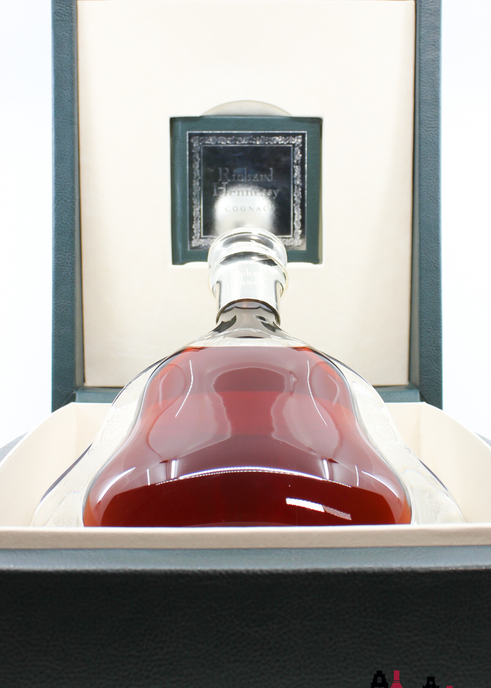 Hennessy Richard Hennessy Cognac Baccarat Decanter - Duty Free Edition - in the luxury green leather case (full set)