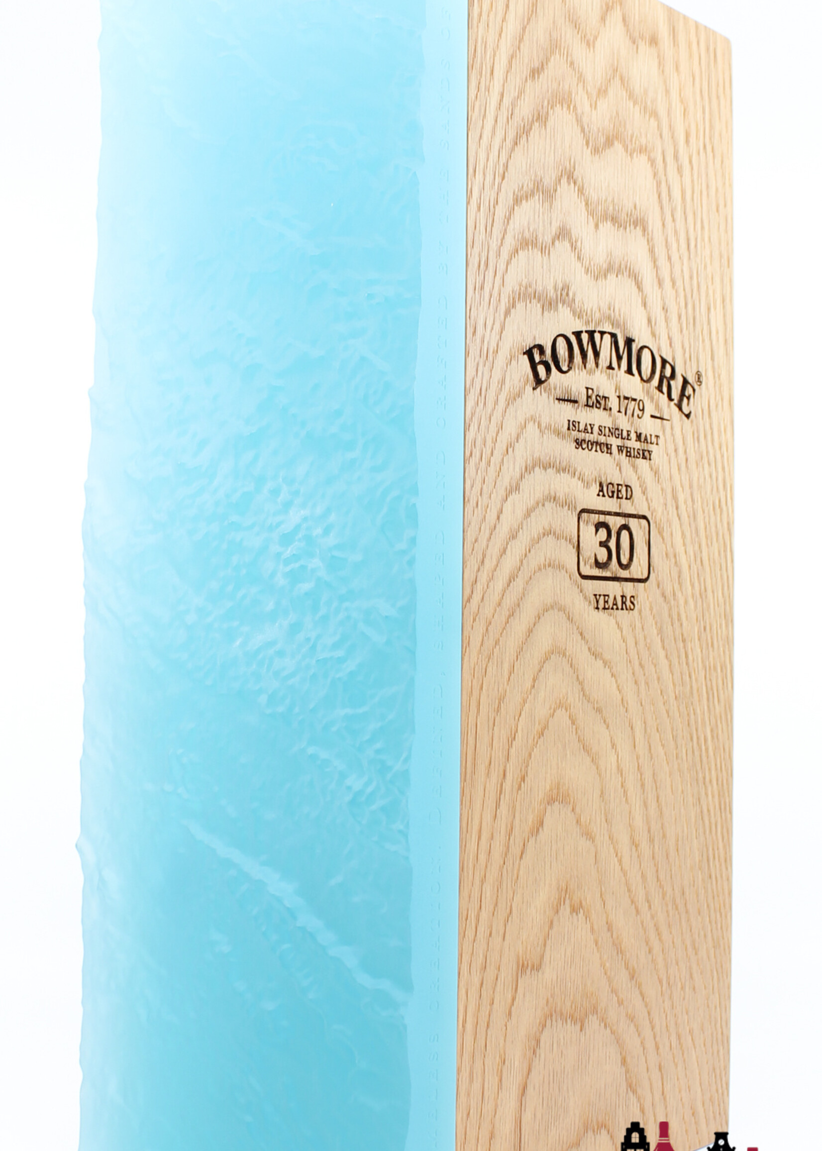 Bowmore Bowmore 30 Years Old - Edition 2021 (Bottled in 2020) 45.1% (1 of 2976) - Full Set