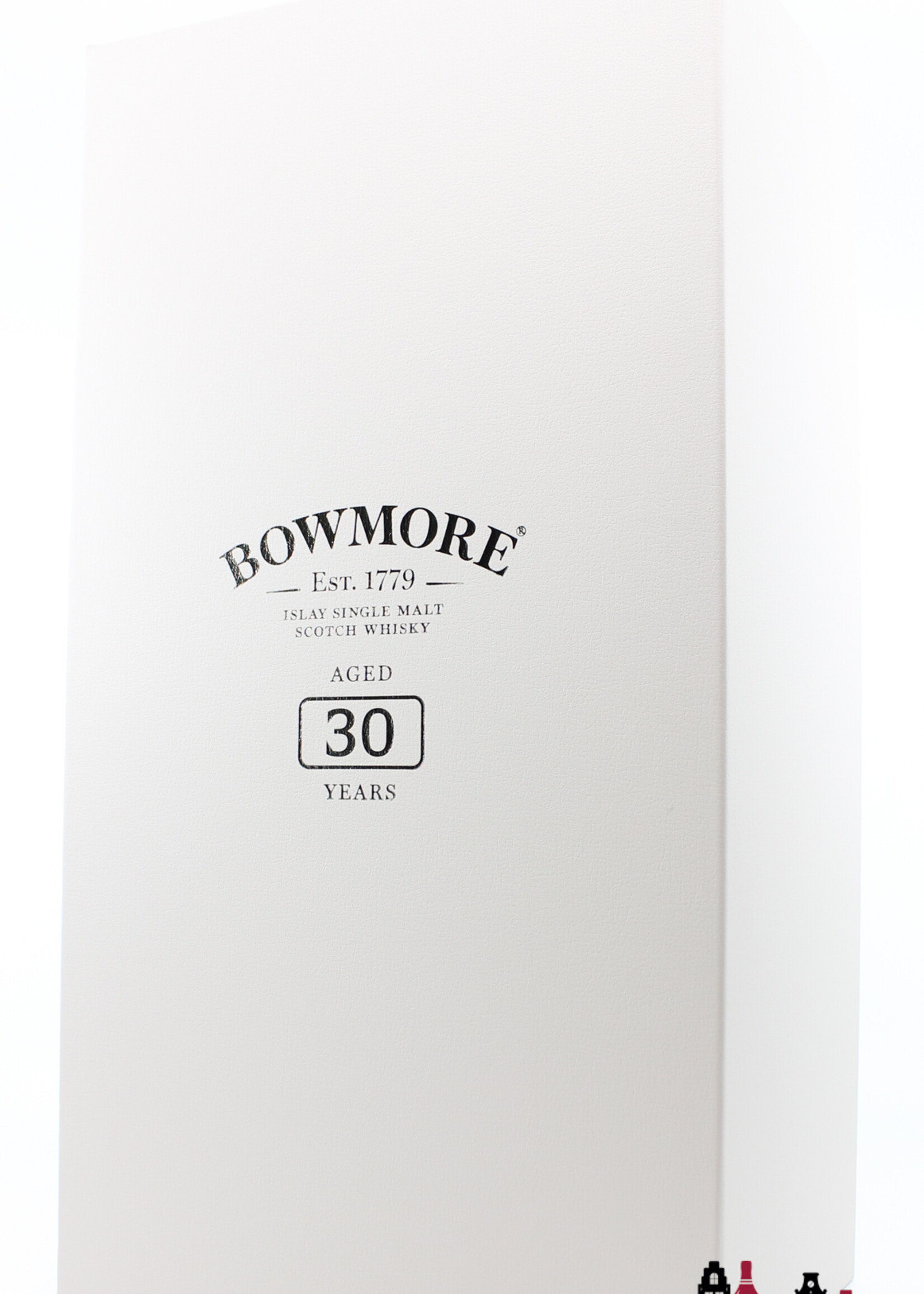 Bowmore Bowmore 30 Years Old - Edition 2021 (Bottled in 2020) 45.1% (1 of 2976) - Full Set