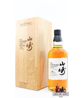 Yamazaki Yamazaki 18 Years Old 2017 - Mizunara Oak Cask Edition 48% (1 of 5000)