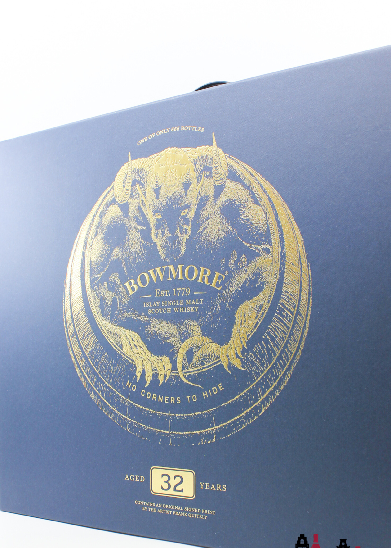 Bowmore Bowmore 32 Years Old 2021 - No Corners To Hide - Travel Retail Exclusive 47.3% (1 of 666)