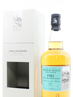 Caol Ila Caol Ila 32 Years Old 1982 2014 - Smoke on the Water - Wemyss Malts 46% (1 of 255)