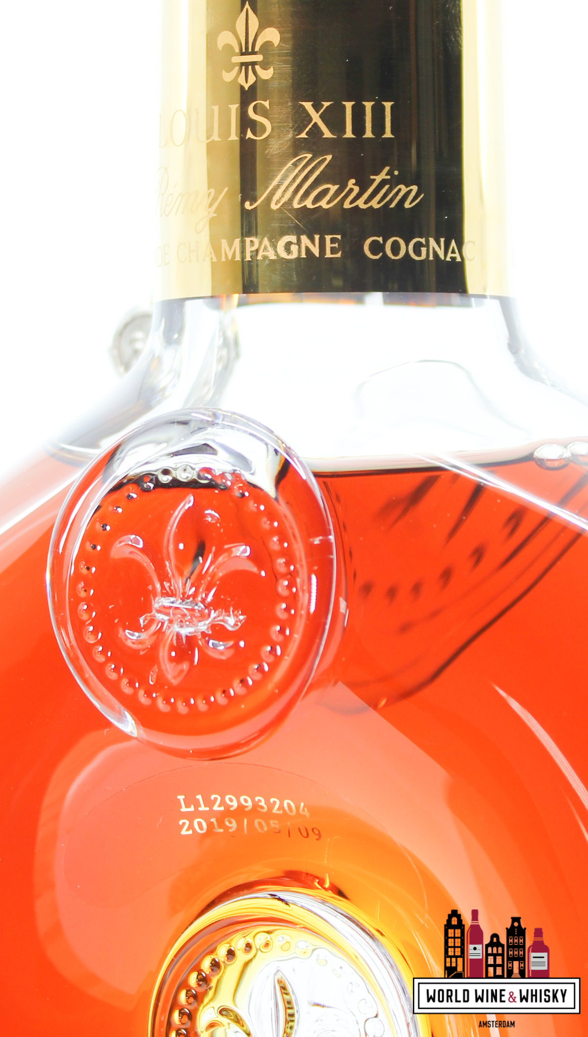 Remy Martin Louis XIII - Grande Champagne Cognac Baccarat Decanter 40%
