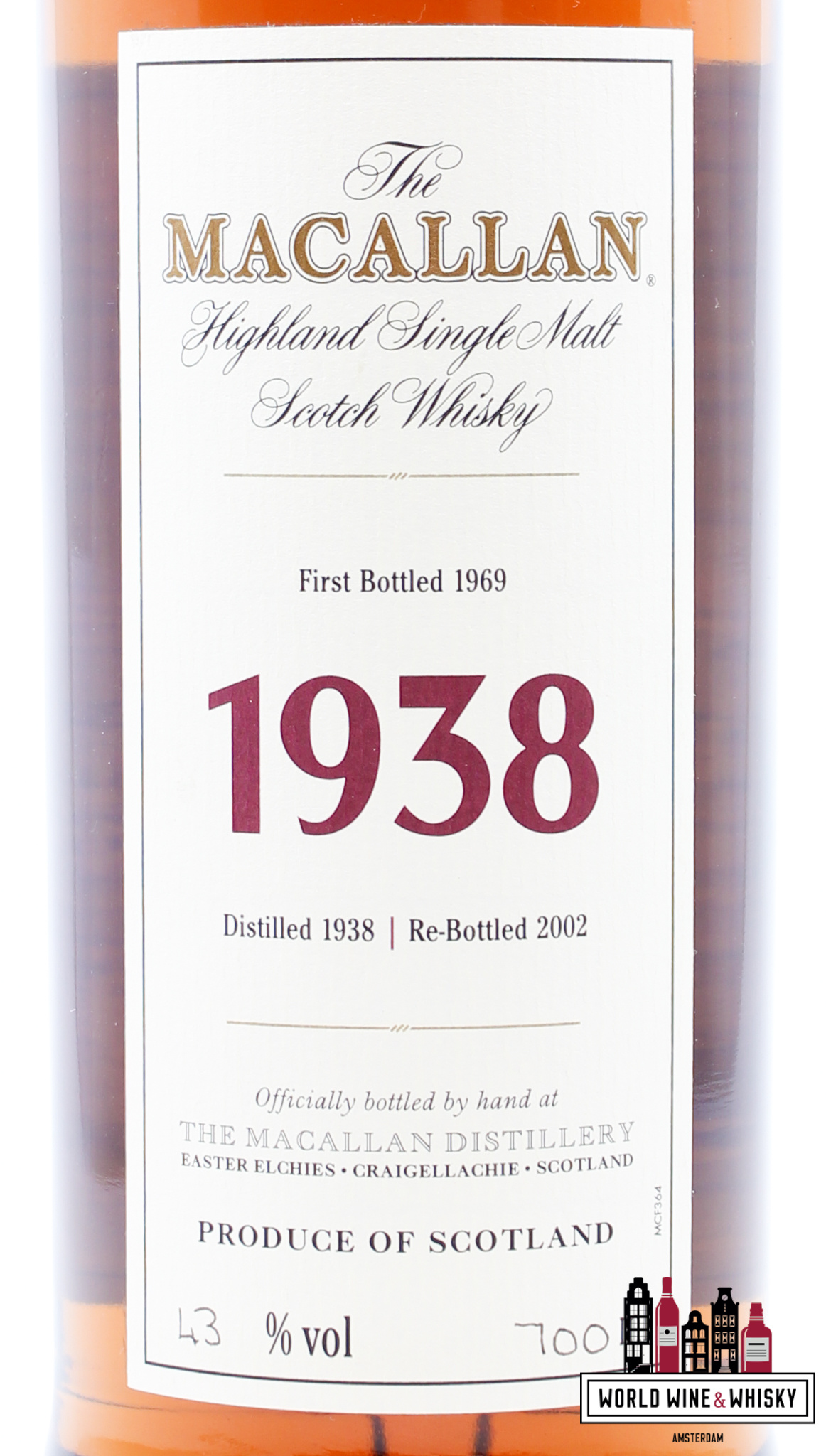 Macallan Macallan 31 Years Old 1938 1969 - Fine & Rare (Re-Bottled 2002) 43% (in luxury wooden case)