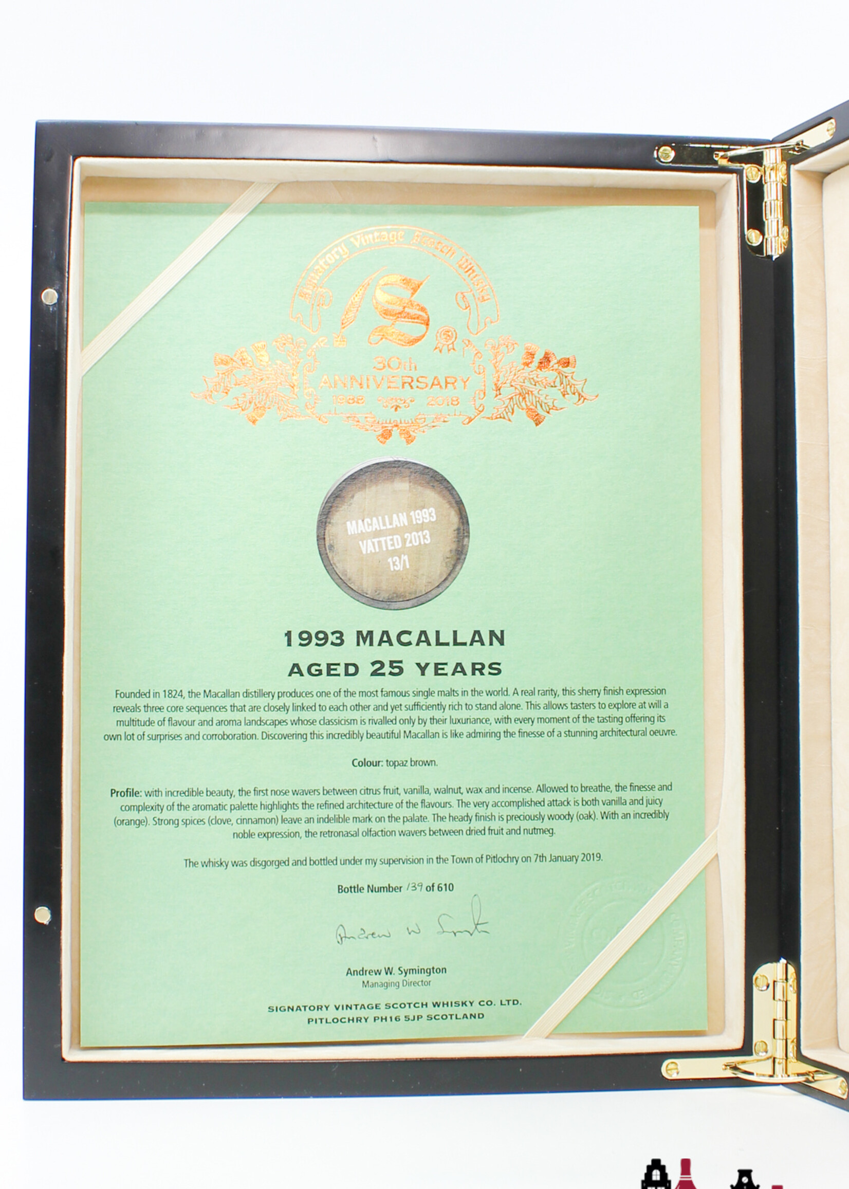 The Macallan Macallan 25 Years Old 1993 2019 - 30th Anniversary - Signatory Vintage - Cask 13/1 48% (1 of 610)