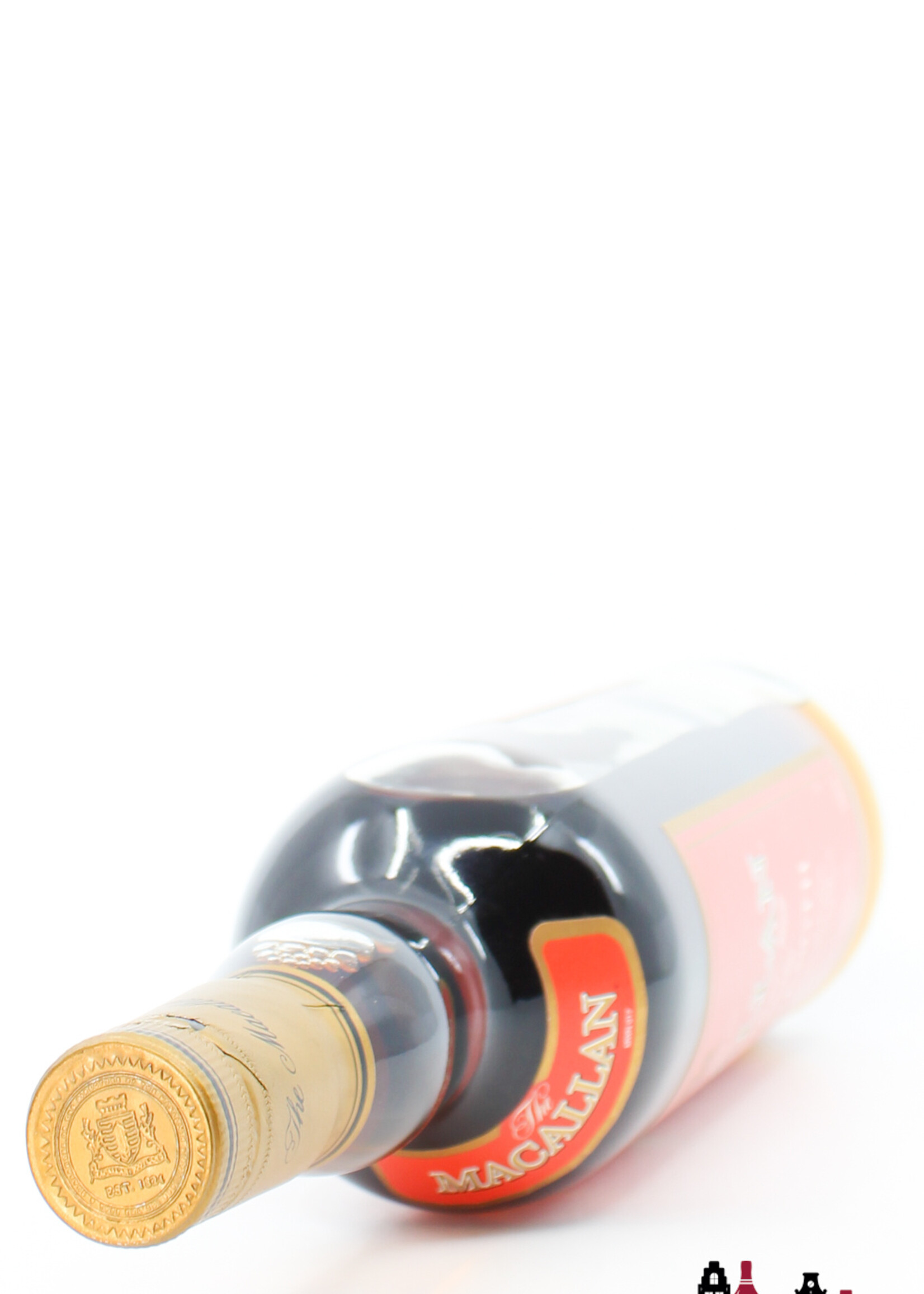 The Macallan Macallan - Cask Strength - Red Label -  Sherry Oak Casks from Jerez 58.2% (without the cardboard case)