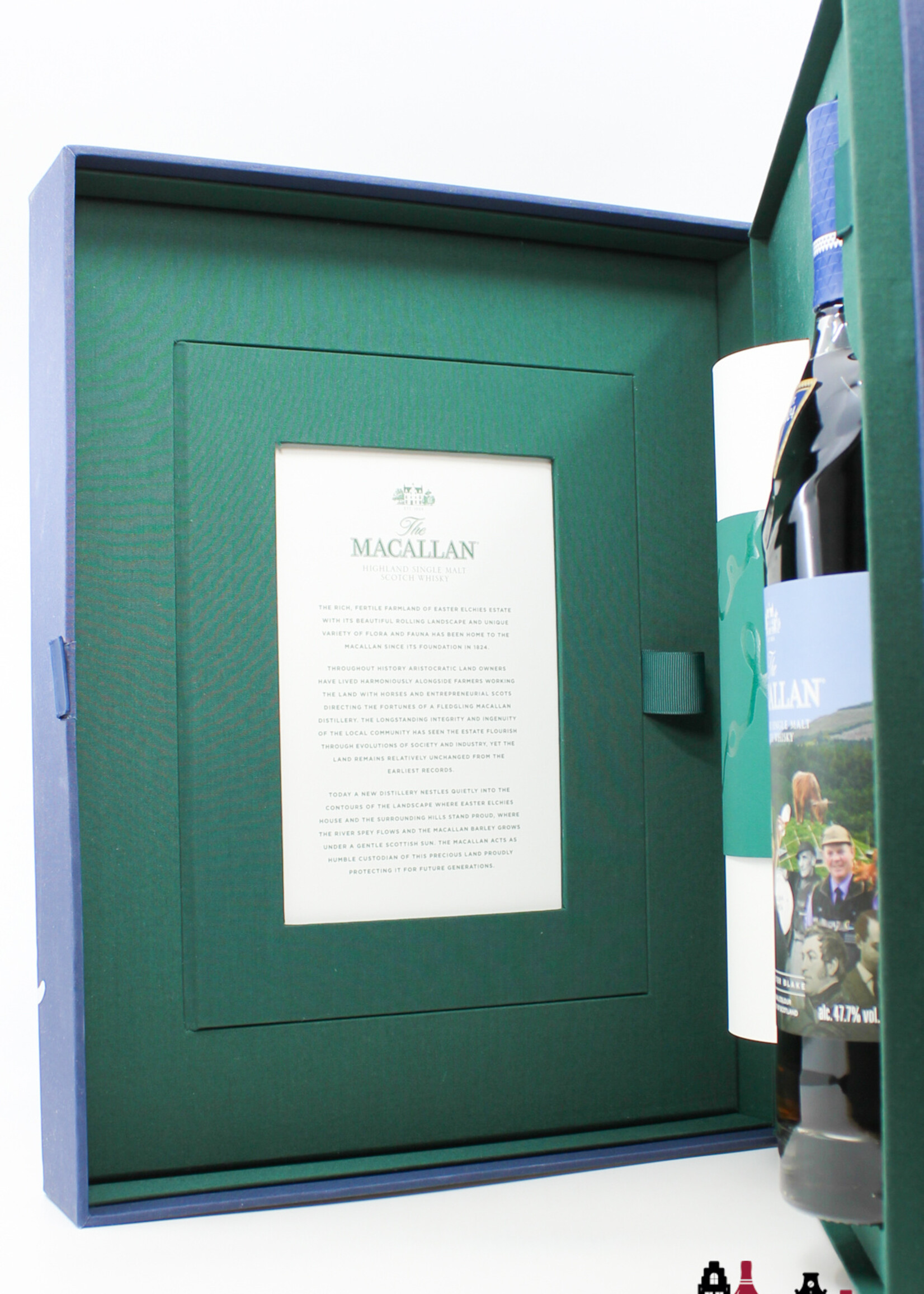 The Macallan Macallan 2021 - Sir Peter Blake - An Estate, a community and a Distillery 47.7%