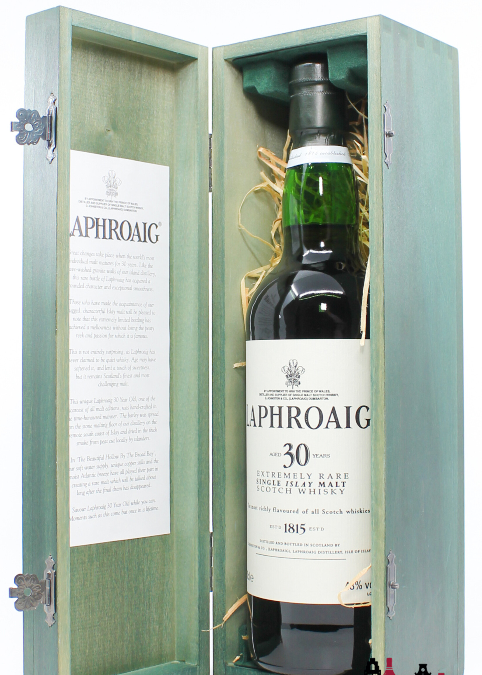 Laphroaig Laphroaig 30 Years Old 1975 2006 - Extremely Rare 43% 700ml
