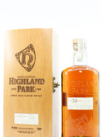 Highland Park Highland Park 30 Years Old 2006 48.1% (in the luxury wooden case)