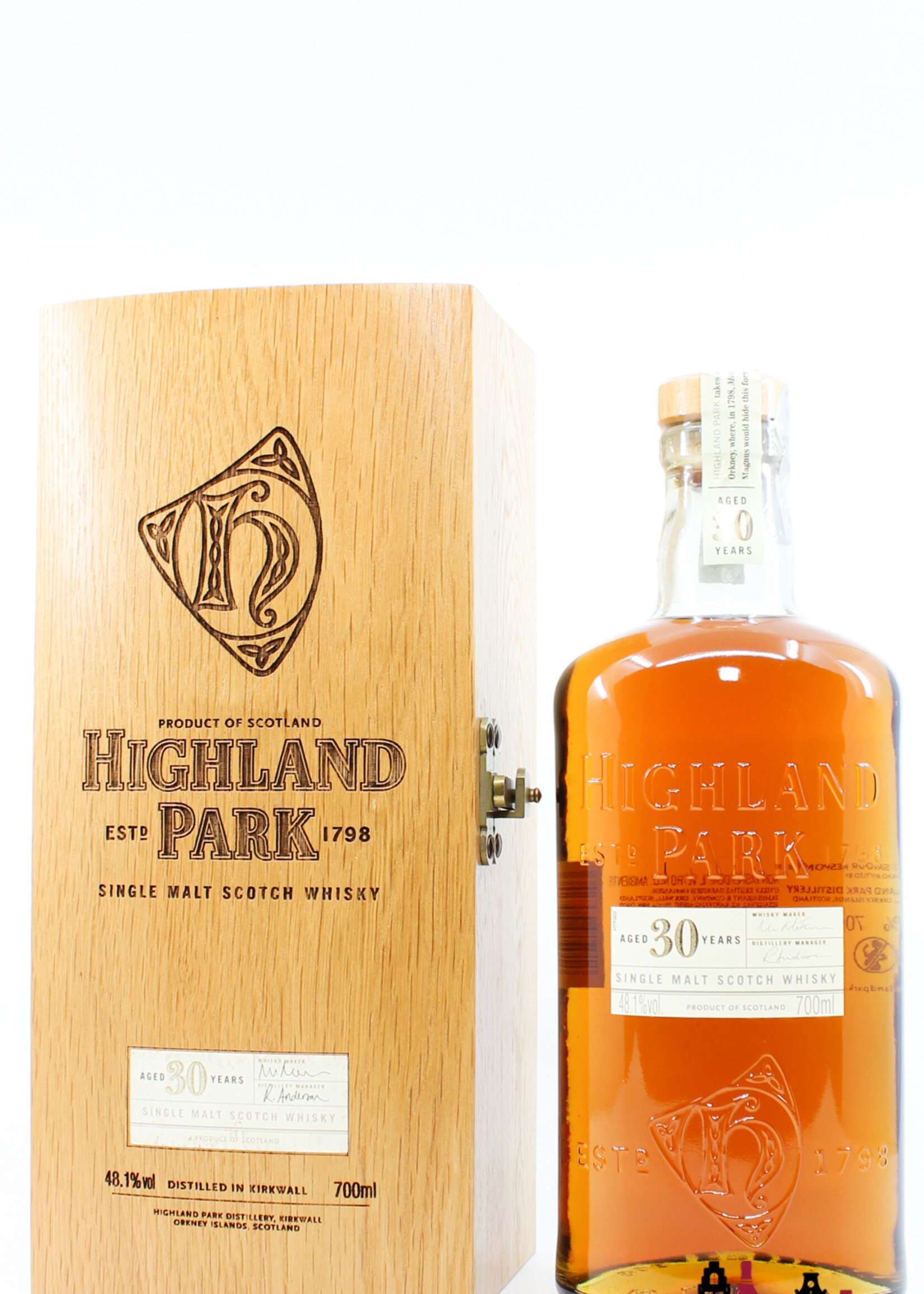 Highland Park Highland Park 30 Years Old 2006 48.1% (in the luxury wooden case)