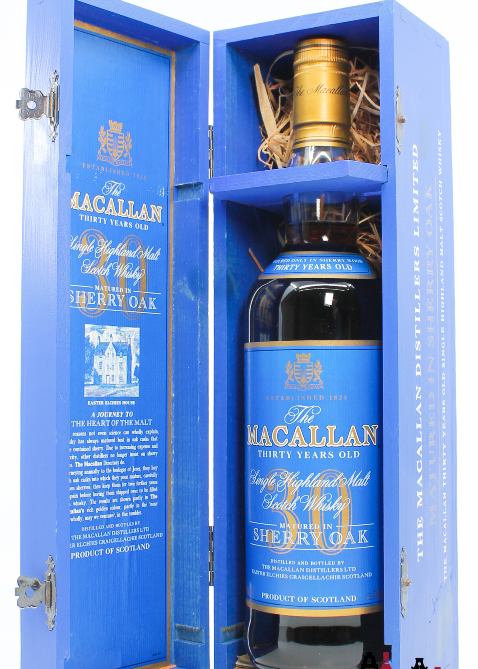 The Macallan Macallan 30 Years Old - Sherry Oak - Blue Label 43% (in wooden case)