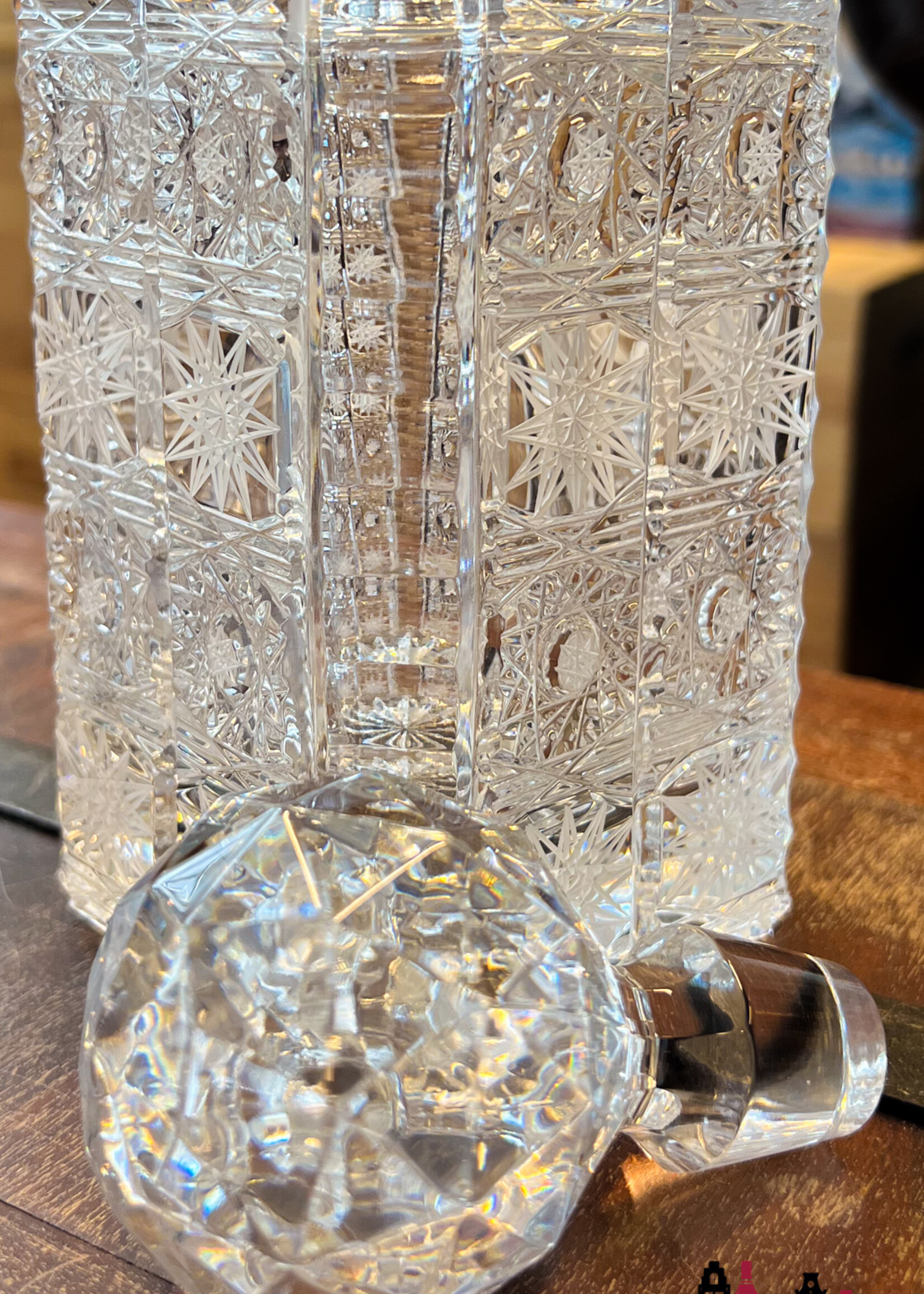 Crystal Decanter Luxury Crystal whisky decanter incl. stopper (handmade and hand cut)