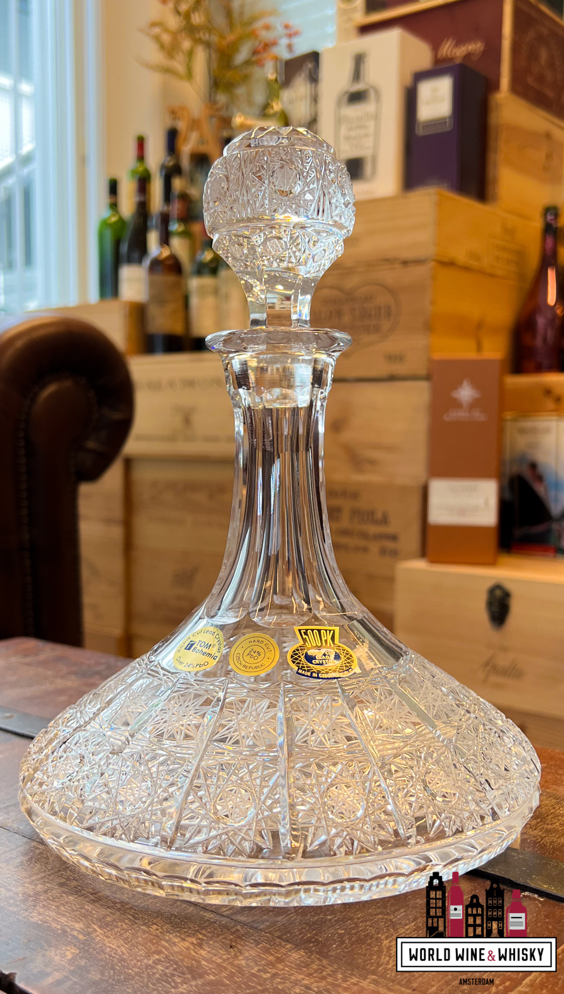 https://cdn.webshopapp.com/shops/198134/files/432811880/crystal-decanter-luxury-crystal-whisky-ships-decan.jpg