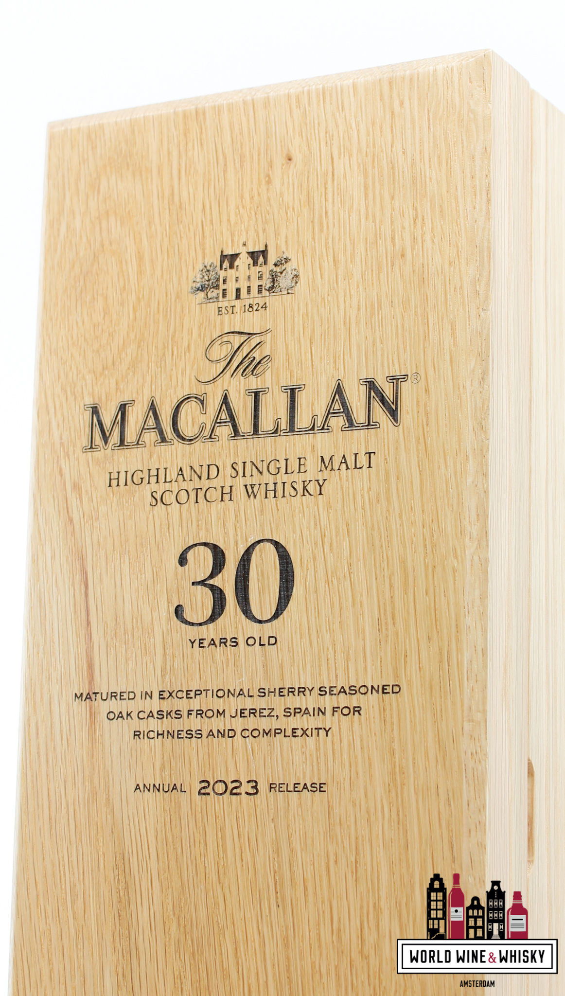 Macallan Macallan 30 Years Old - Sherry Casks - Annual 2023 Release 43% (in luxury wooden case)