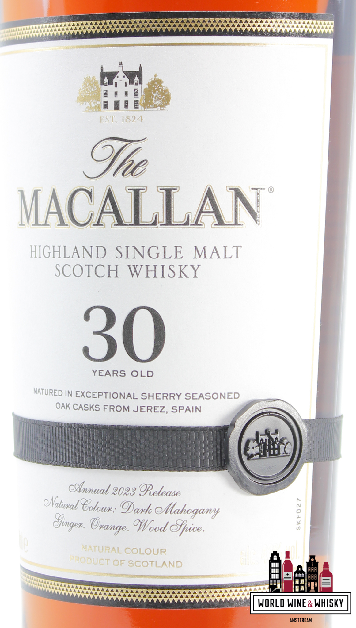 Macallan Macallan 30 Years Old - Sherry Casks - Annual 2023 Release 43% (in luxury wooden case)