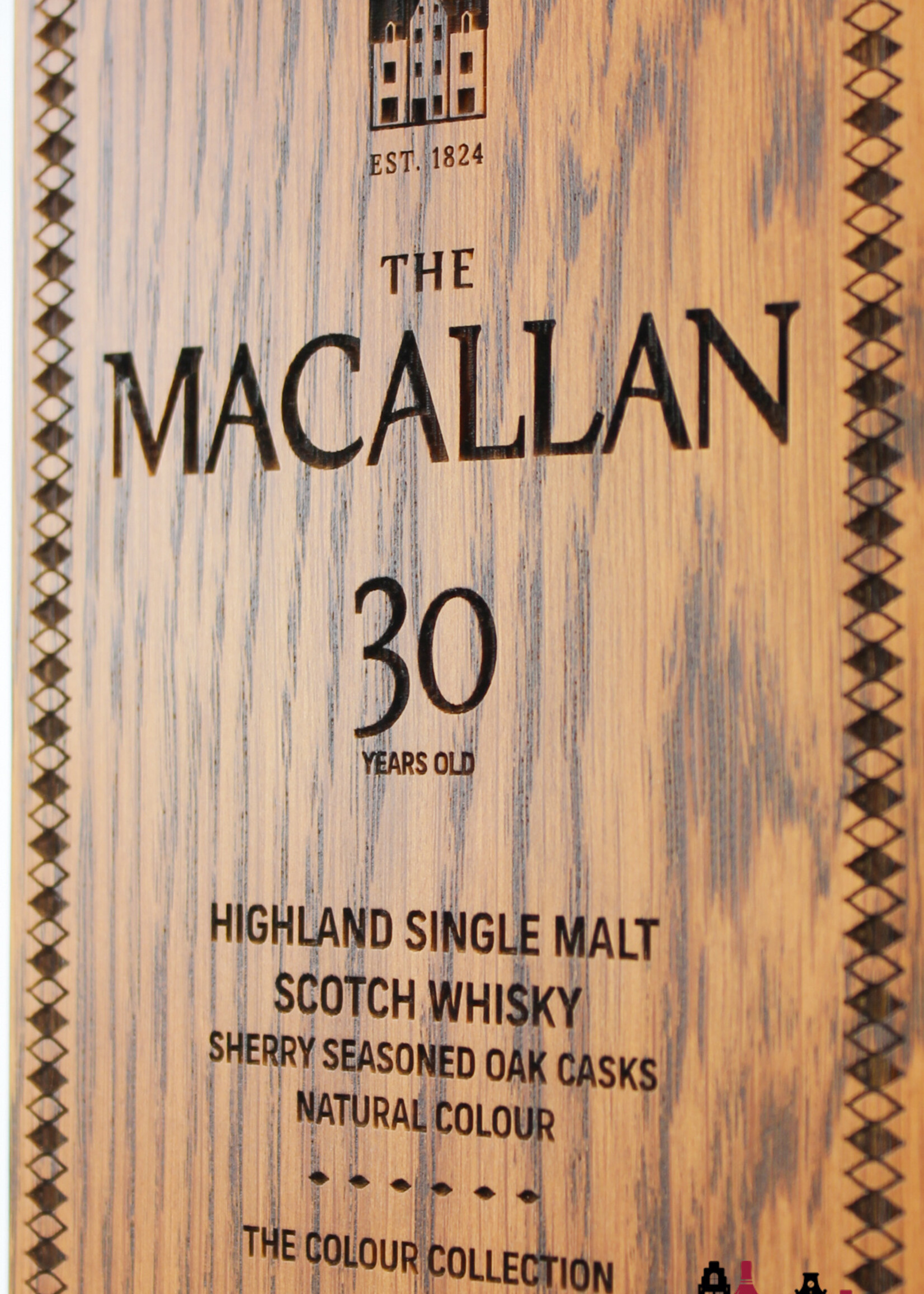 The Macallan Macallan 30 Years Old 2023 - Colour Collection - Macallan Boutique Only 43%