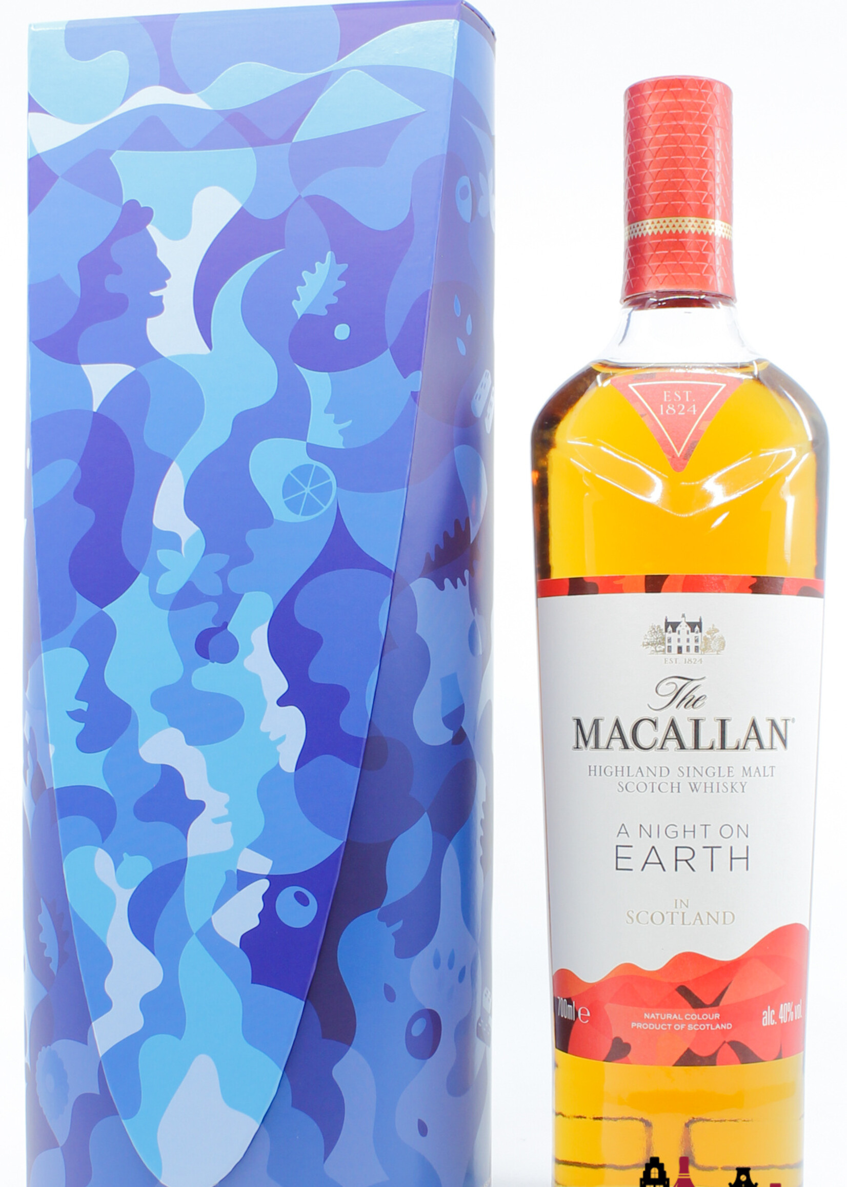 The Macallan Macallan 2021 - A Night on Earth in Scotland - Erica Dorn 40% (original 6-bottles OCC)