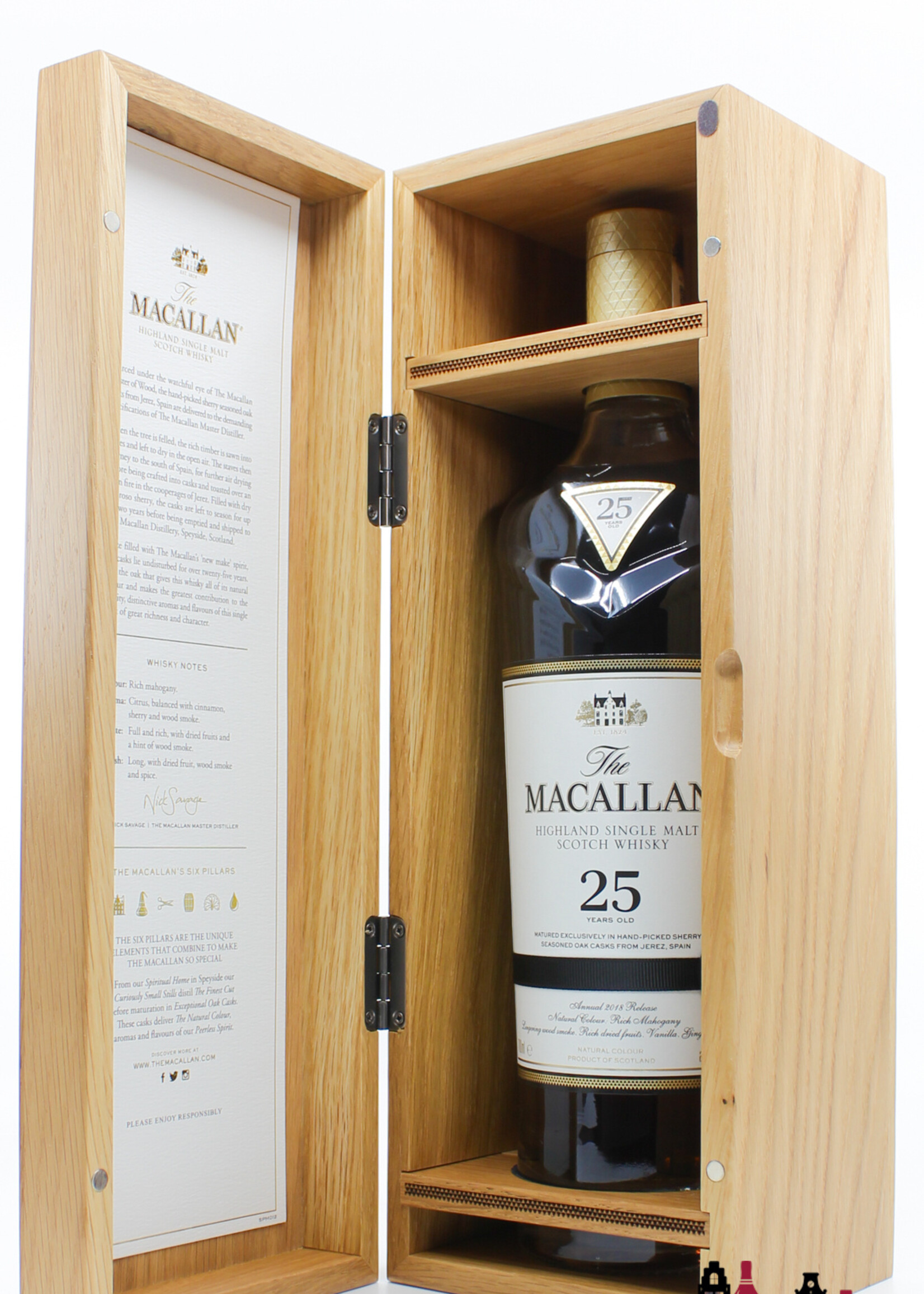 The Macallan Macallan 25 Years Old - Sherry Casks - Annual 2018 Release 43%