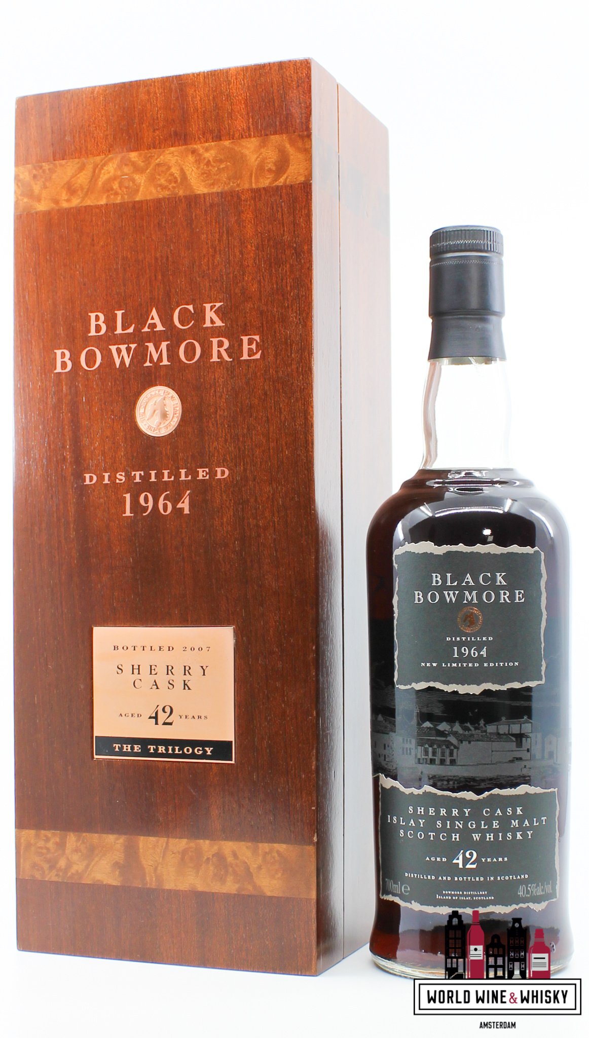 Bowmore Bowmore 42 Years Old 1964 2007 - Black Bowmore - The Trilogy 40.5% (1 of 827)