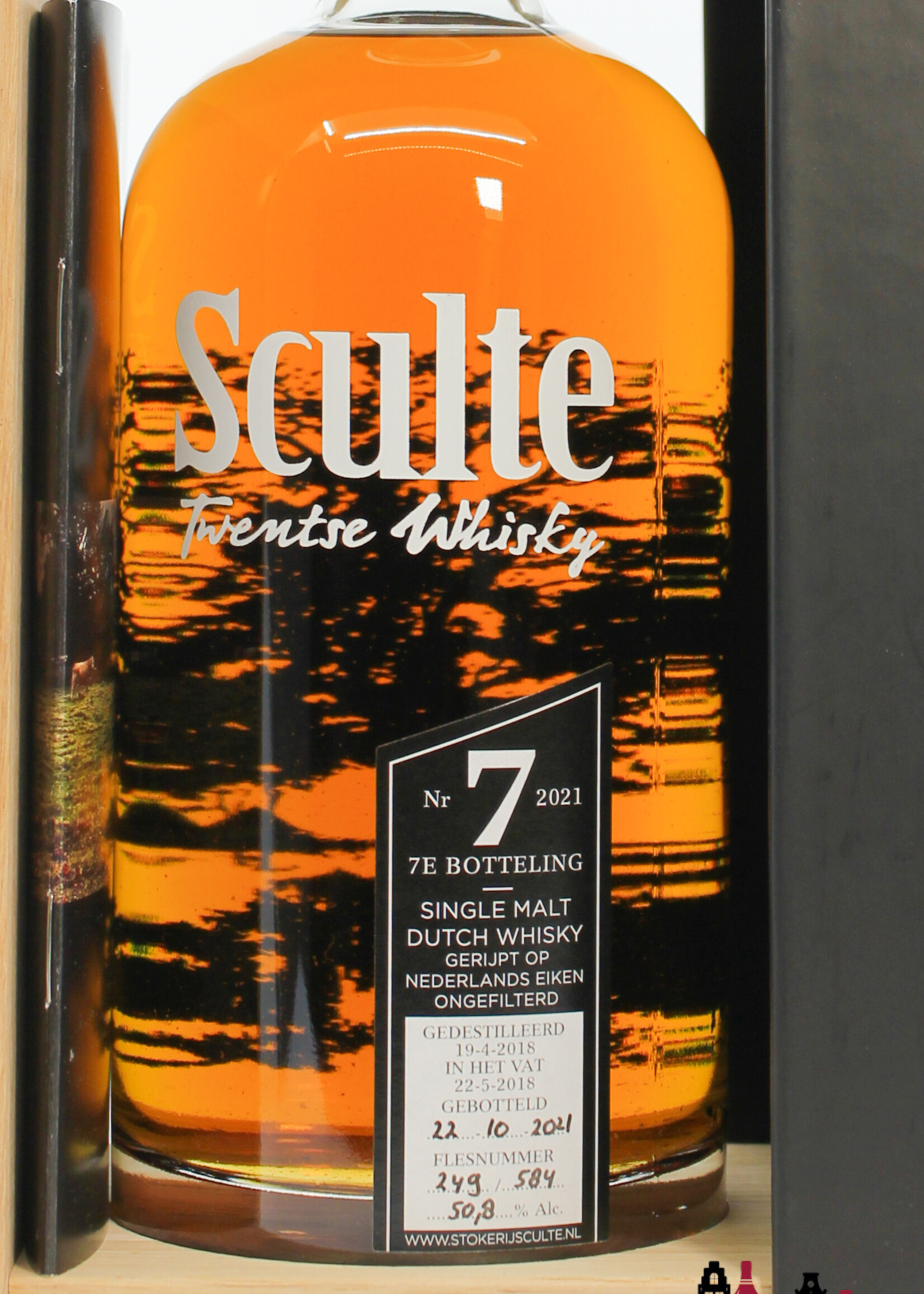 Sculte Sculte 3 Years Old 2018 2021 - 7e Bottling - Single Malt Dutch Whisky 50.8% (1 of 584)