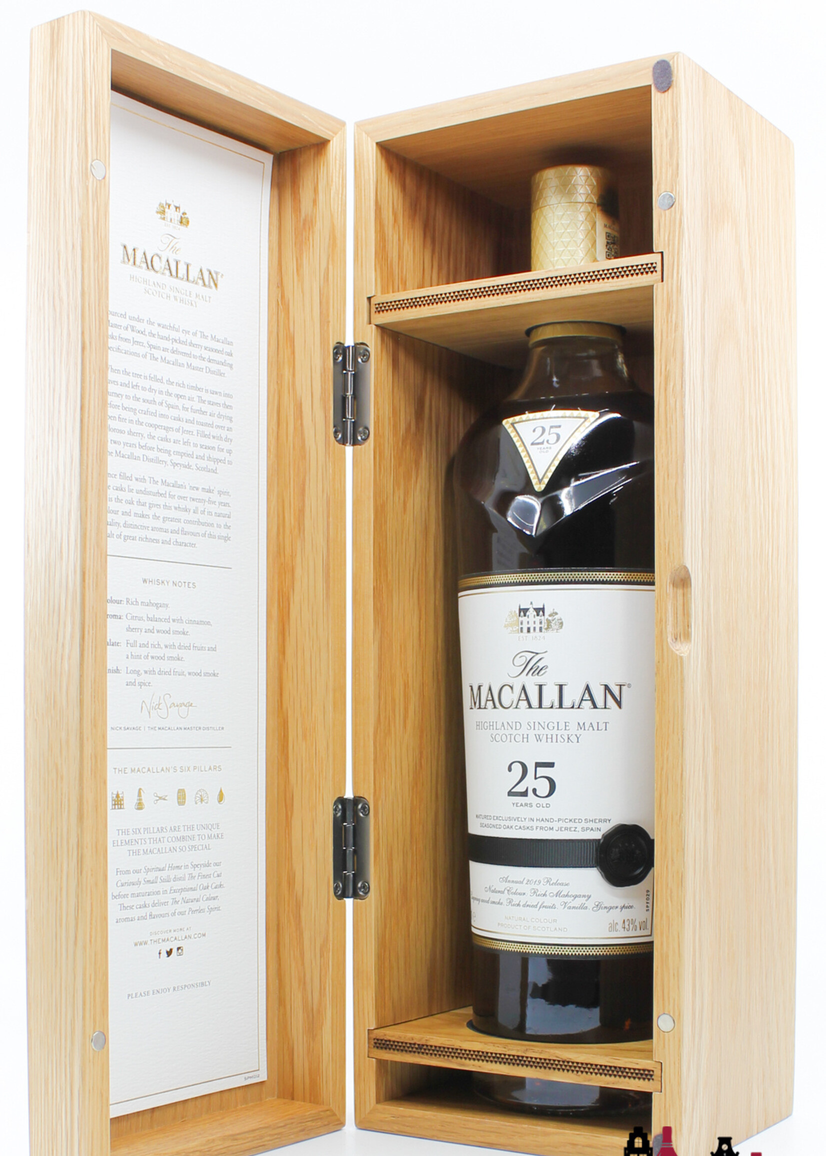 The Macallan Macallan 25 Years Old - Sherry Oak Casks - Annual 2019 Release 43%
